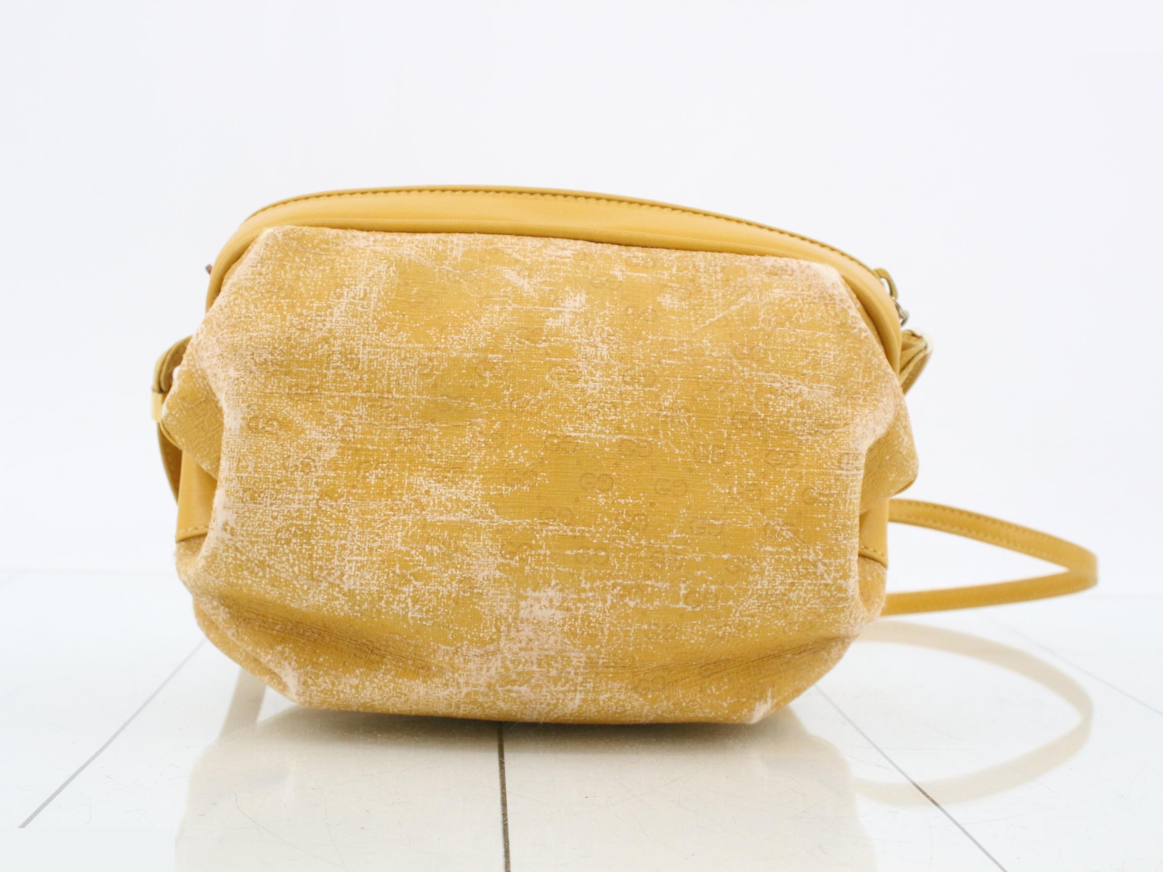 shoulder bag — view 2