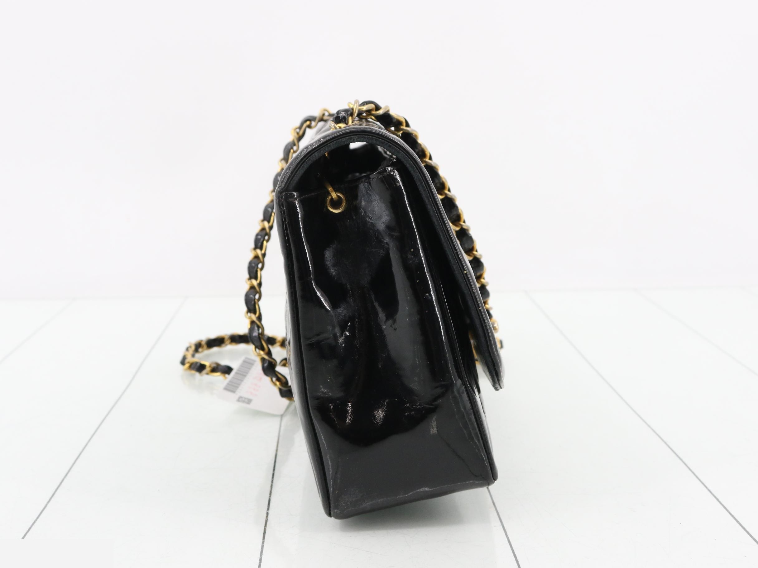 Diana Chain Shoulder Bag — view 4
