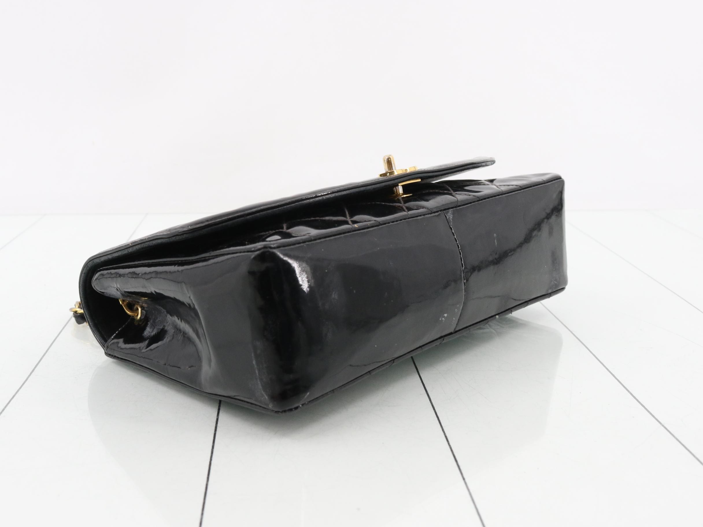 Diana Chain Shoulder Bag — view 5