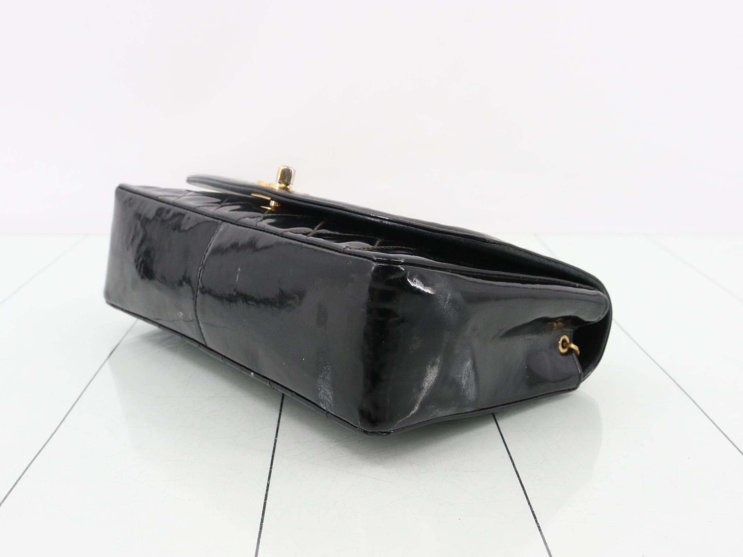 Diana Chain Shoulder Bag — view 6