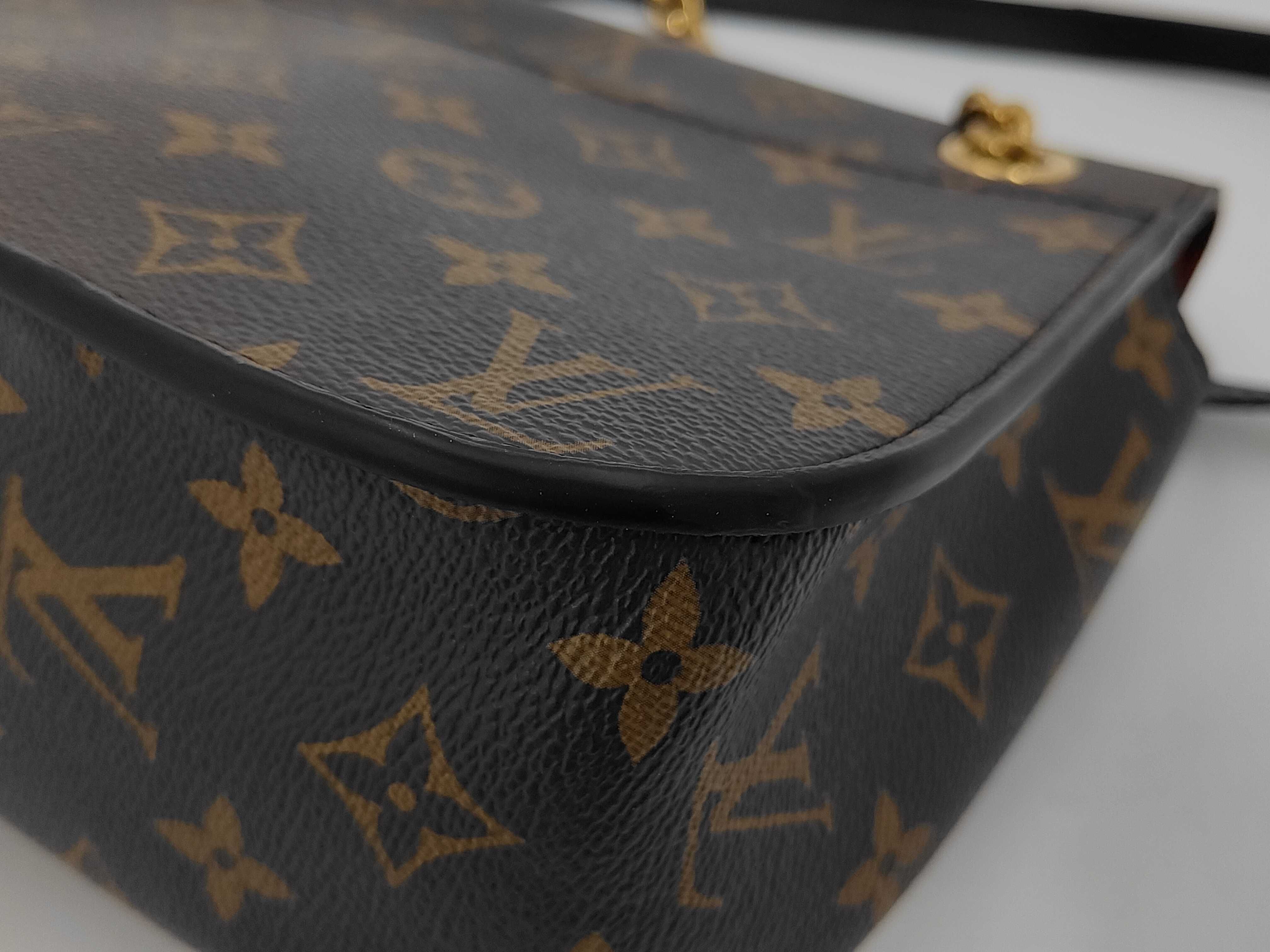 Monogram Louis Vuitton Passy Monogram M45592 Shoulder Bag — view 3