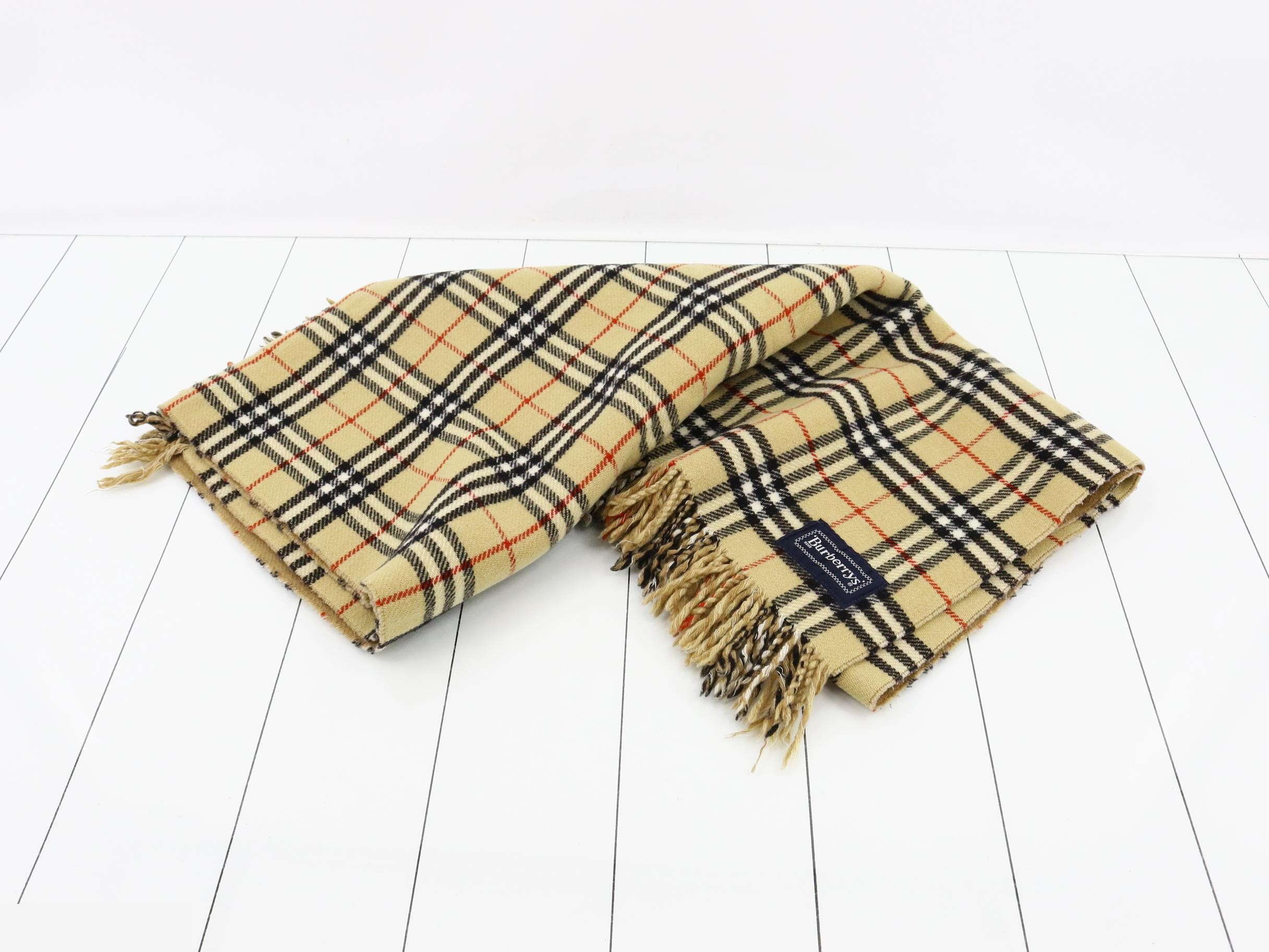 Nova Check Scarf, 100% Wool — view 2