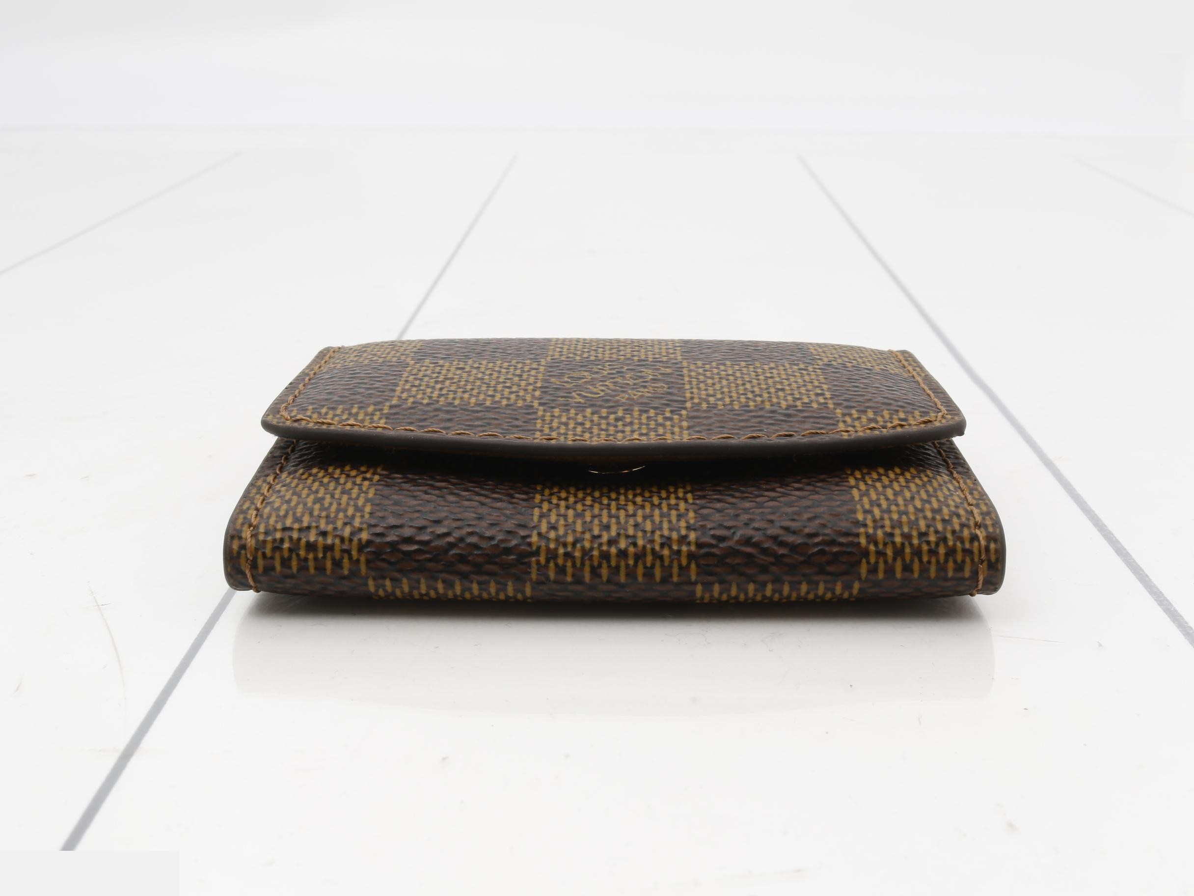 Damier Ebene Small Pouch Cufflink Case — view 3