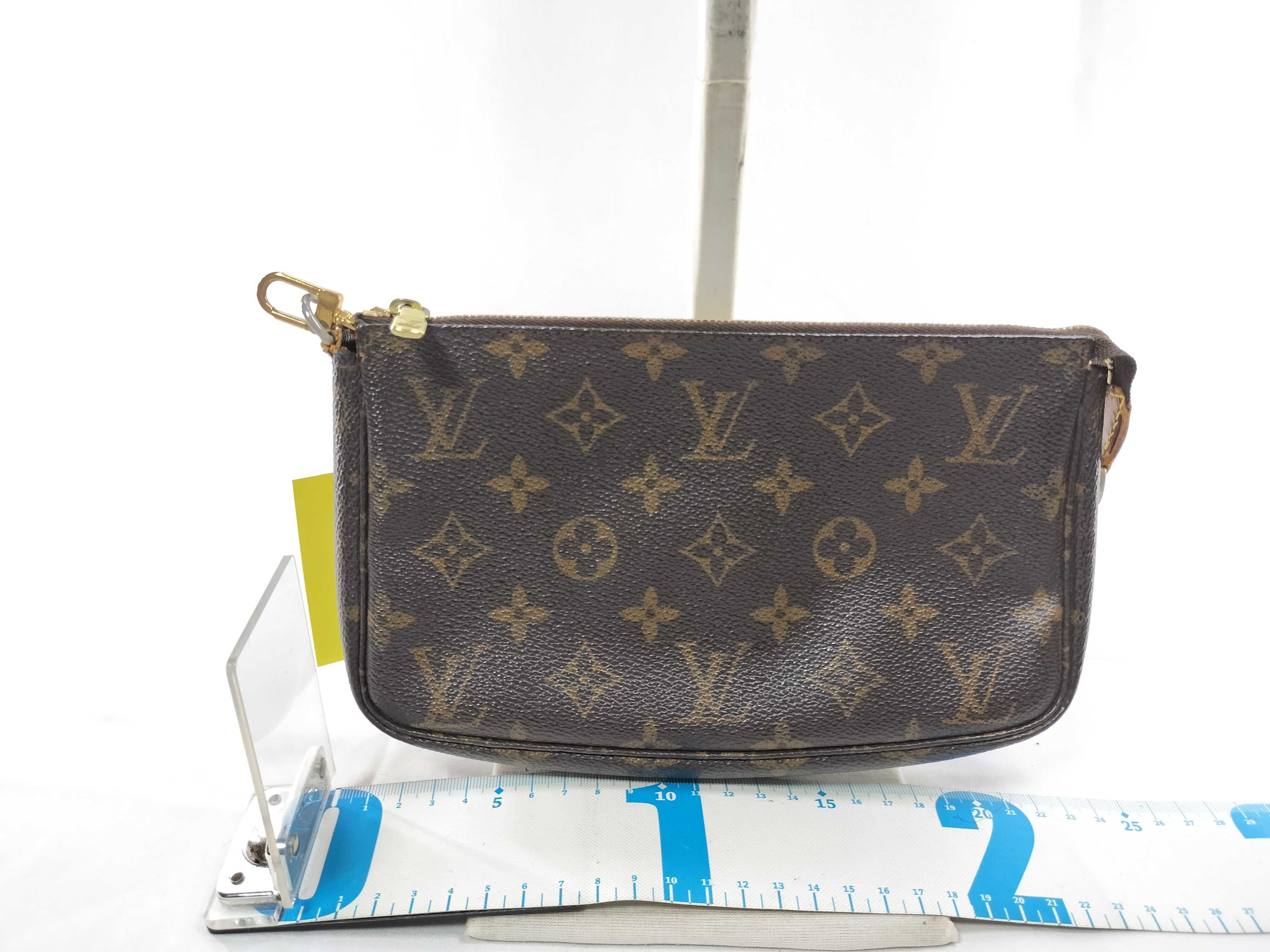 Monogram M40712 Accessoires Pouch — view 2