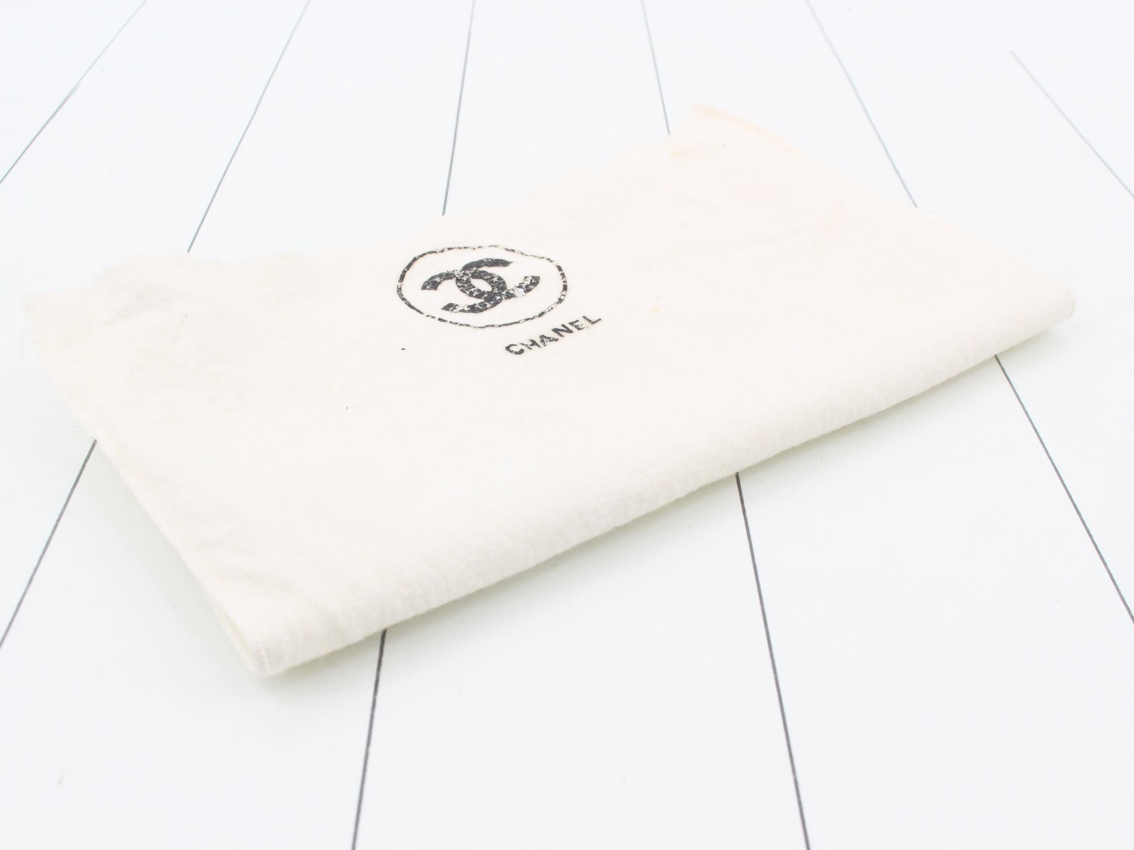 Matelassé (bag) - Shoulder bag — view 7