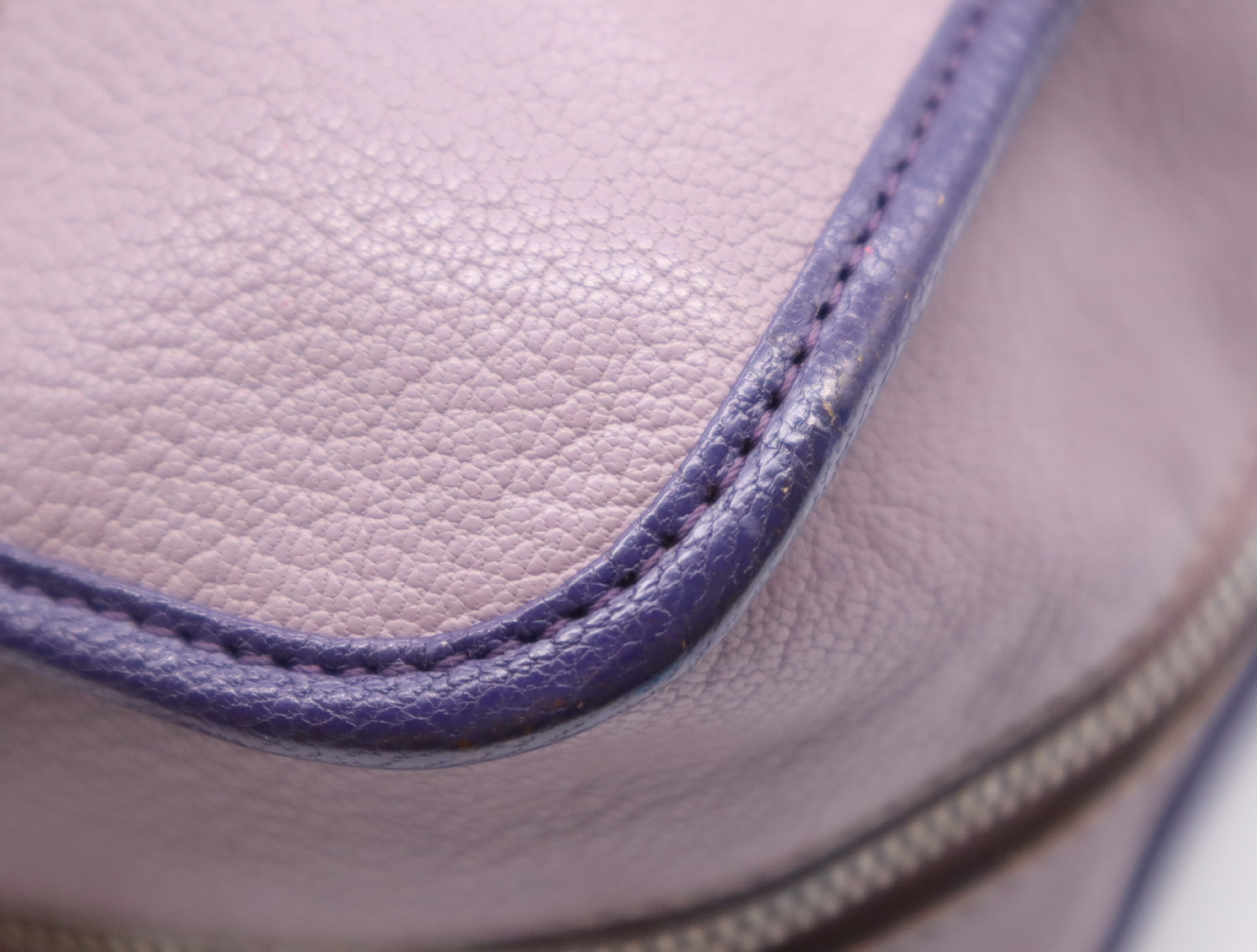 61301 Leather Amazona Purple Handbag with Silver Hardware, Padlock, 2 Keys, and Clochette — view 11