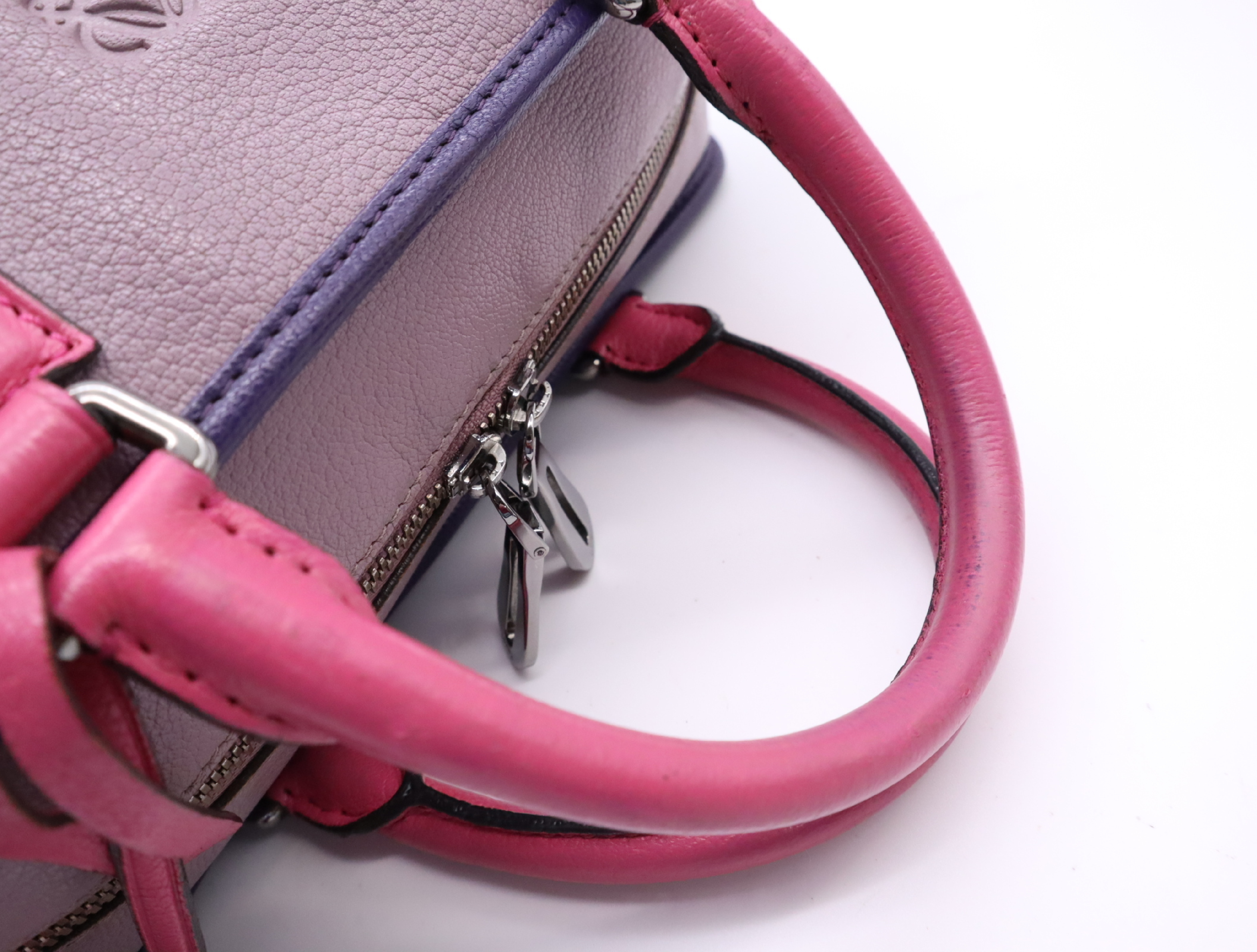 61301 Leather Amazona Purple Handbag with Silver Hardware, Padlock, 2 Keys, and Clochette — view 12