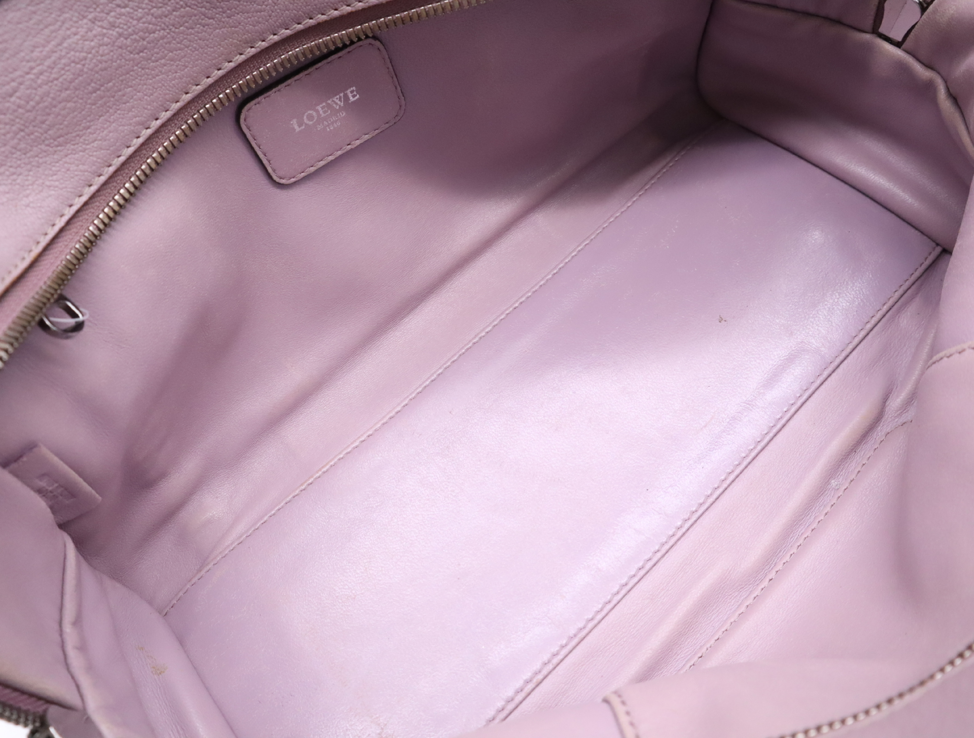 61301 Leather Amazona Purple Handbag with Silver Hardware, Padlock, 2 Keys, and Clochette — view 14