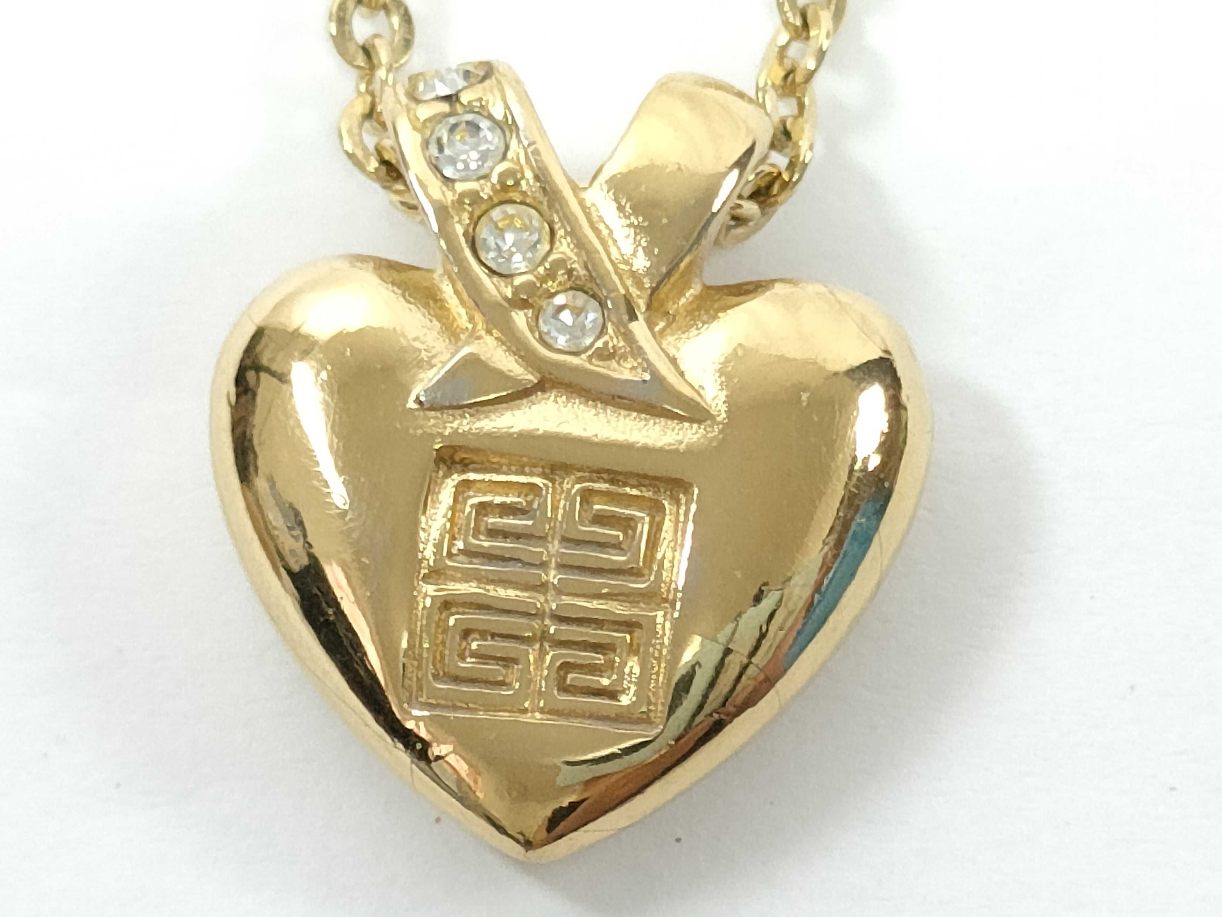 Necklace — view 2