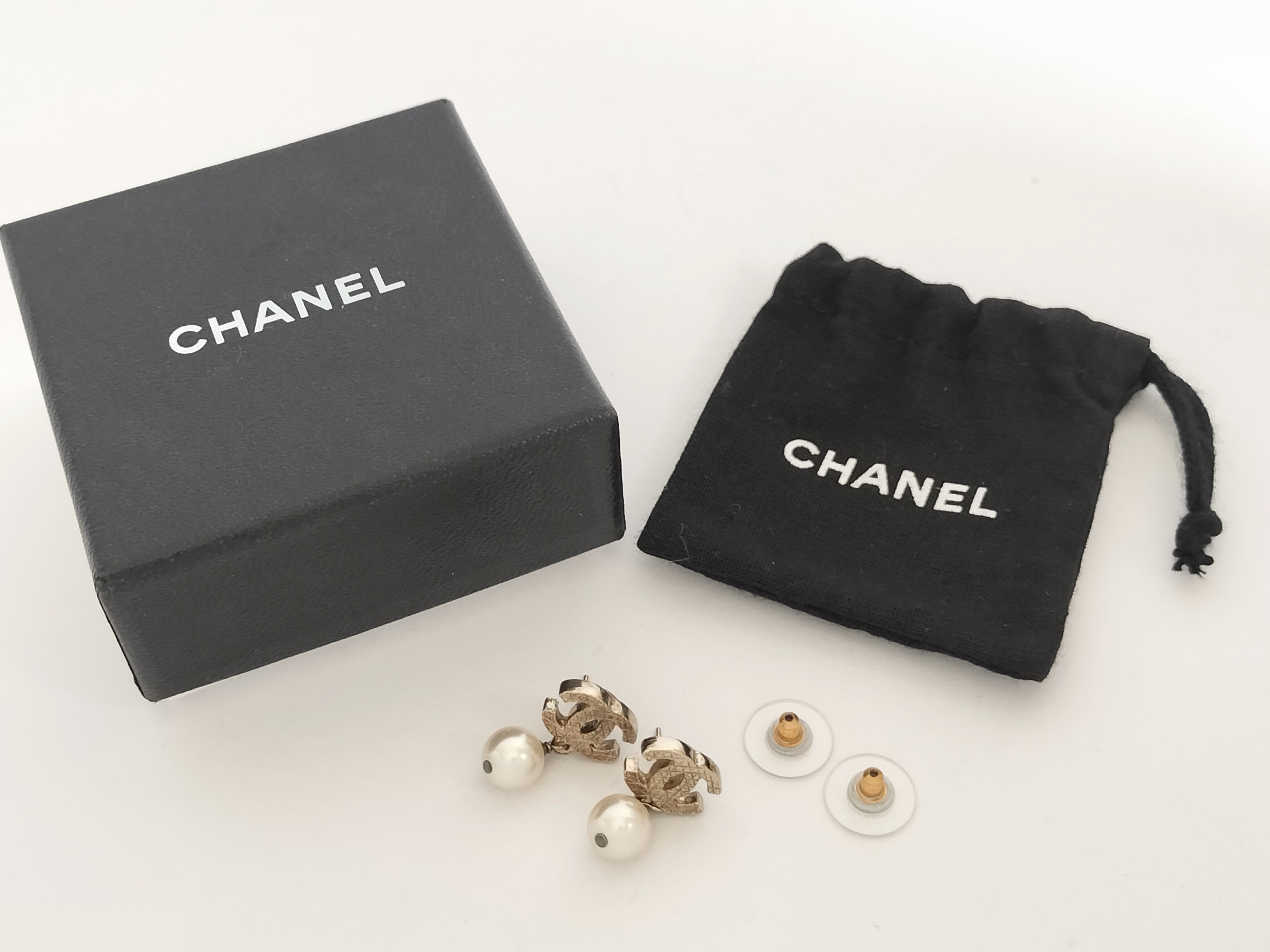 Coco F Pearl Gold Earrings — view 2