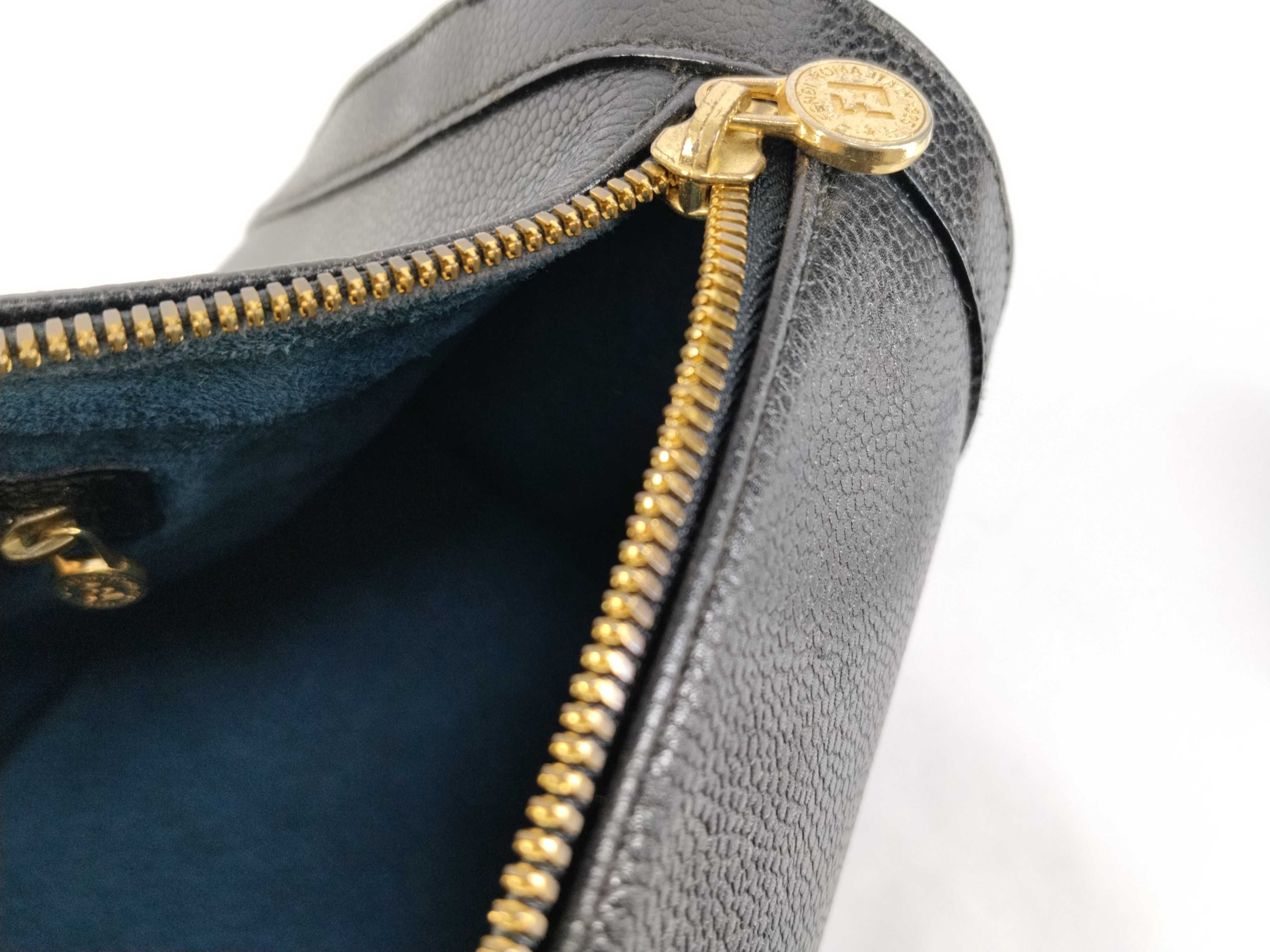 Shoulder bag — view 10