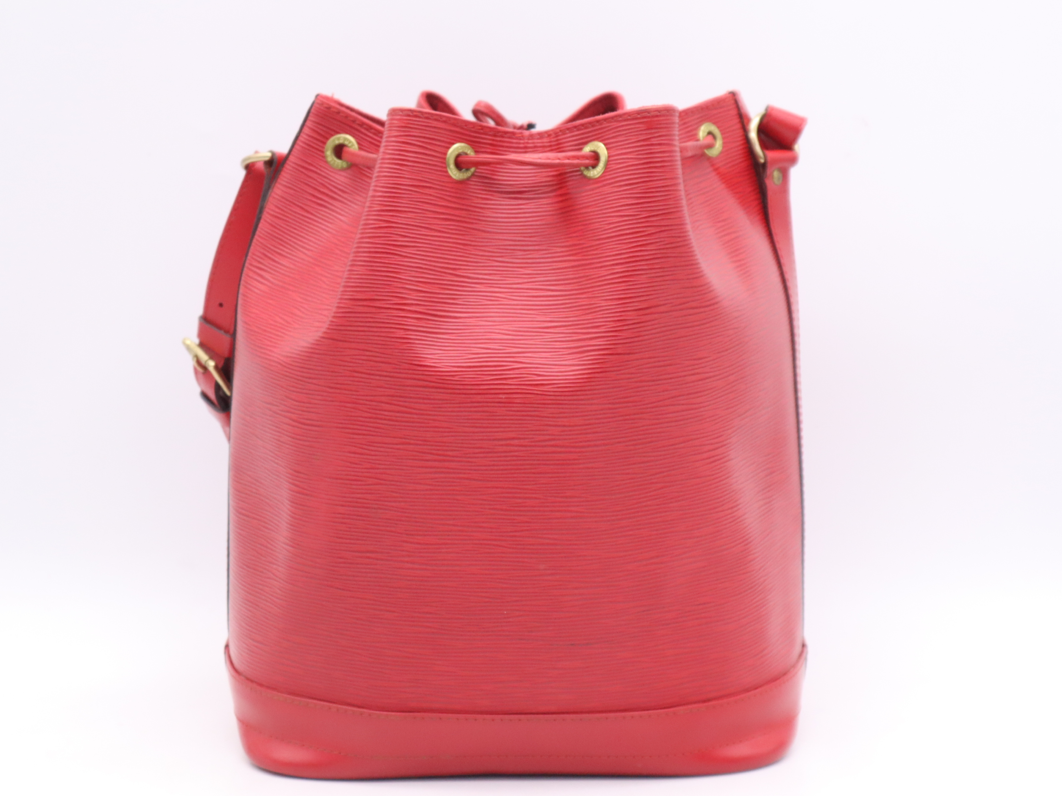 M44007 Epi Noé Castilian Red Shoulder Bag — view 2
