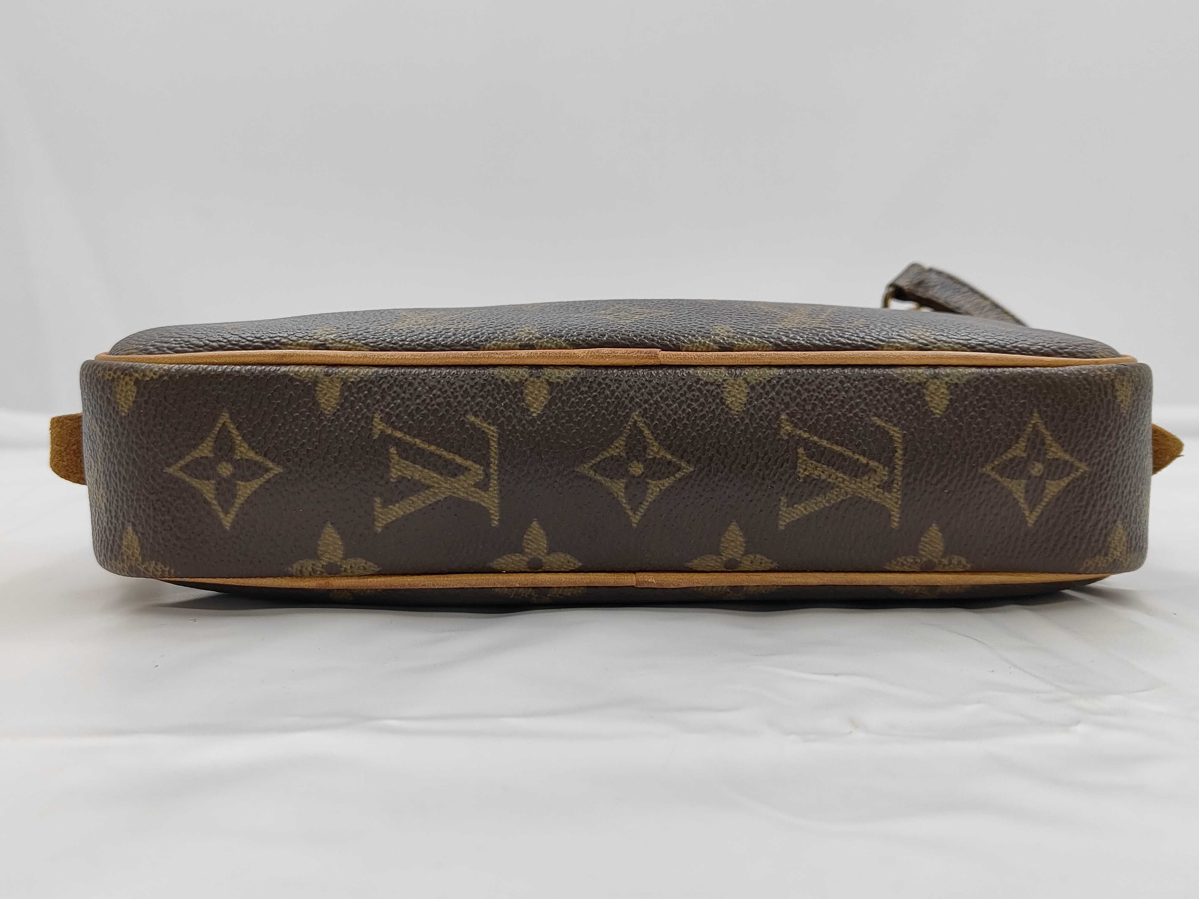 Lv Pochette M51828 Monogram Shoulder Bag — view 8