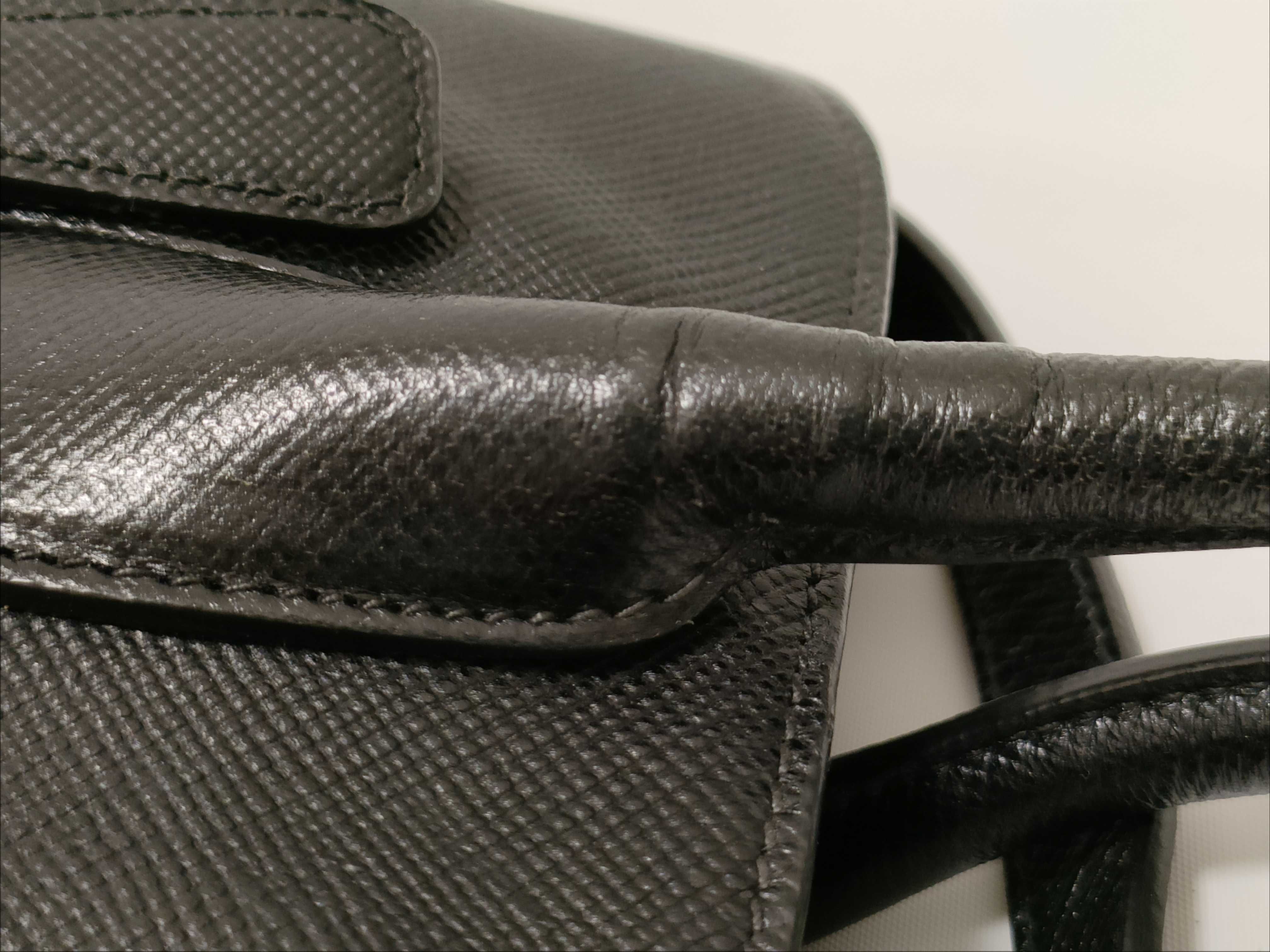 BN2553 Saffiano Leather Logo Handbag — view 5