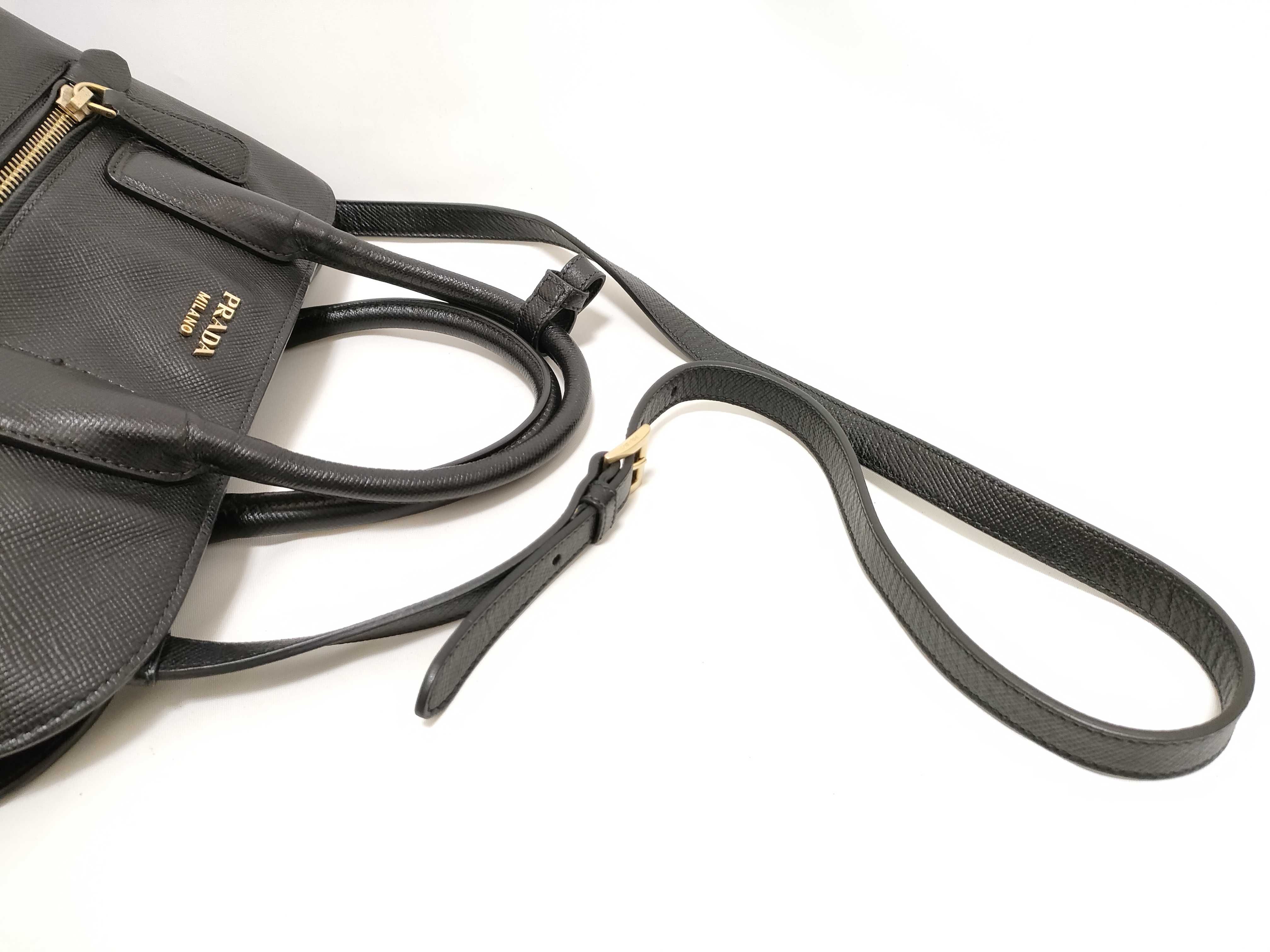 BN2553 Saffiano Leather Logo Handbag — view 6
