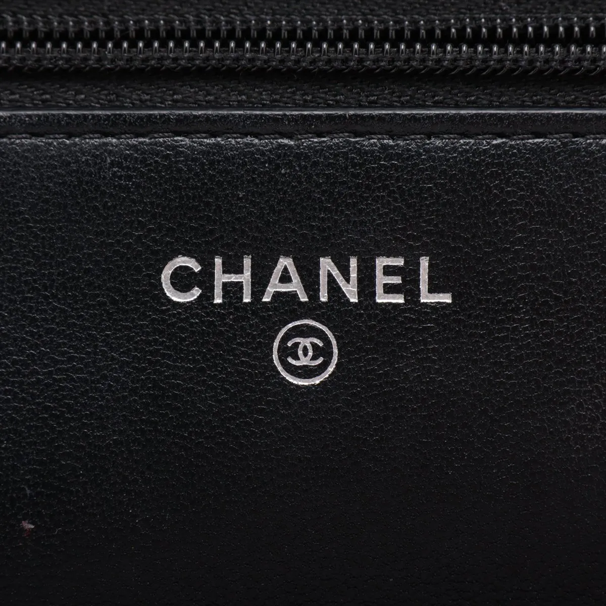 Matelassé Lambskin Chain Wallet, Black, Silver Hardware, K7E1CHK5, Random Plate — view 10
