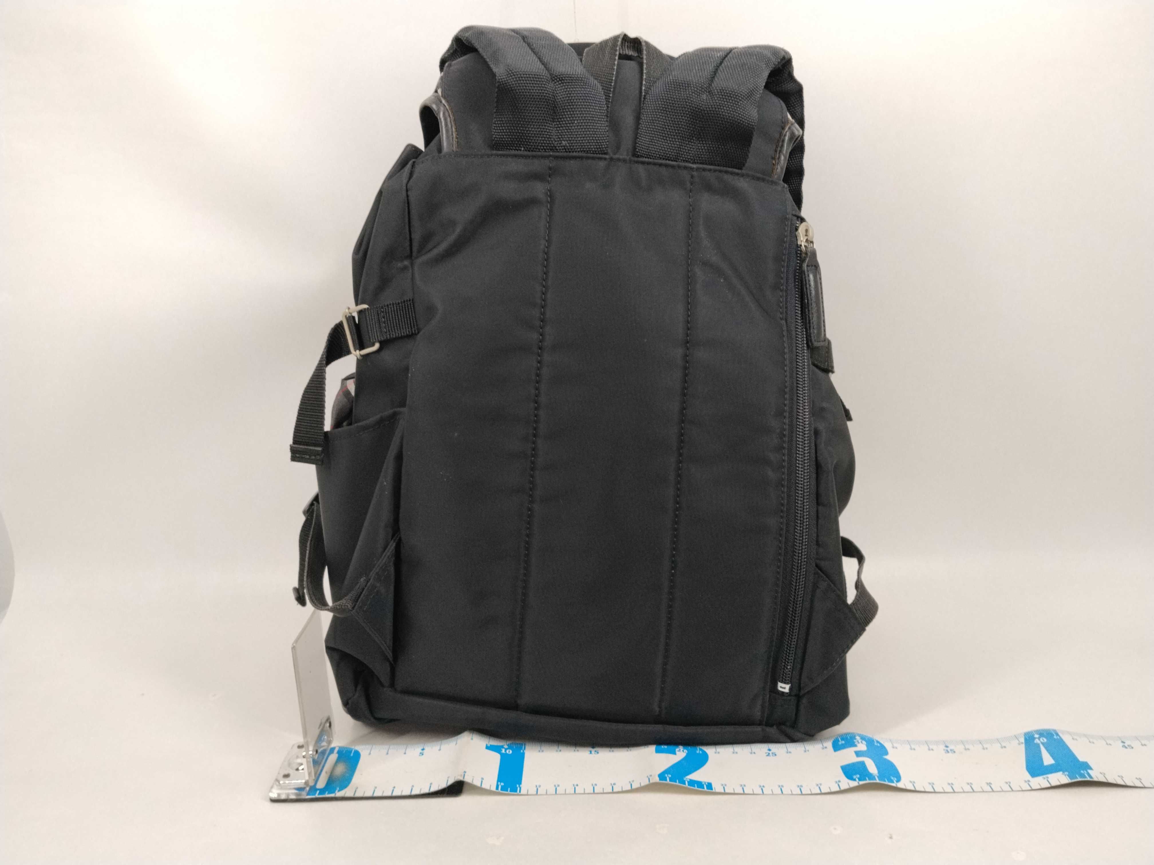 Black Label Front 2-Pocket Backpack Rucksack — view 2