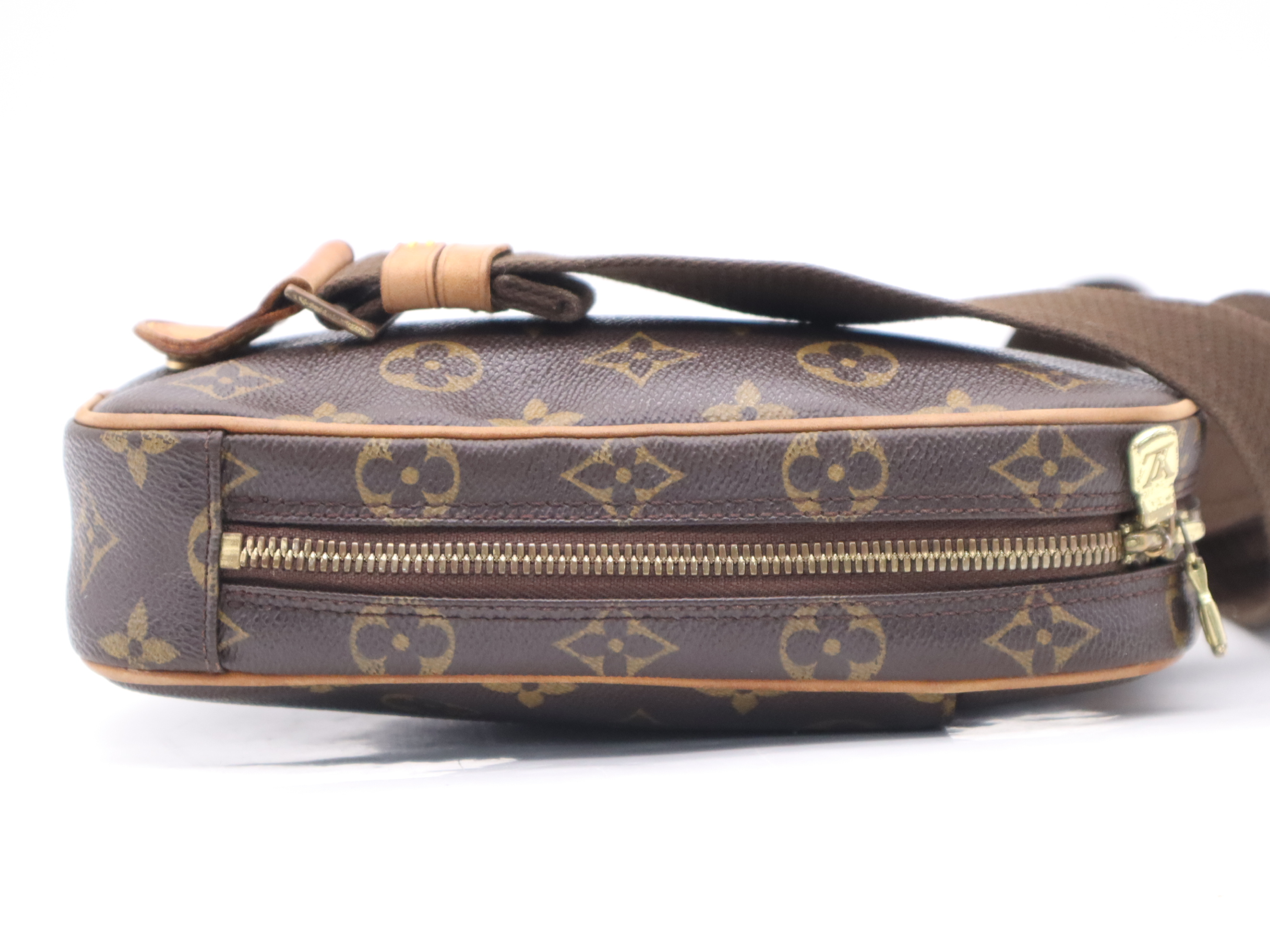 M51870 Monogram Pochette Gange Waist Bag — view 5