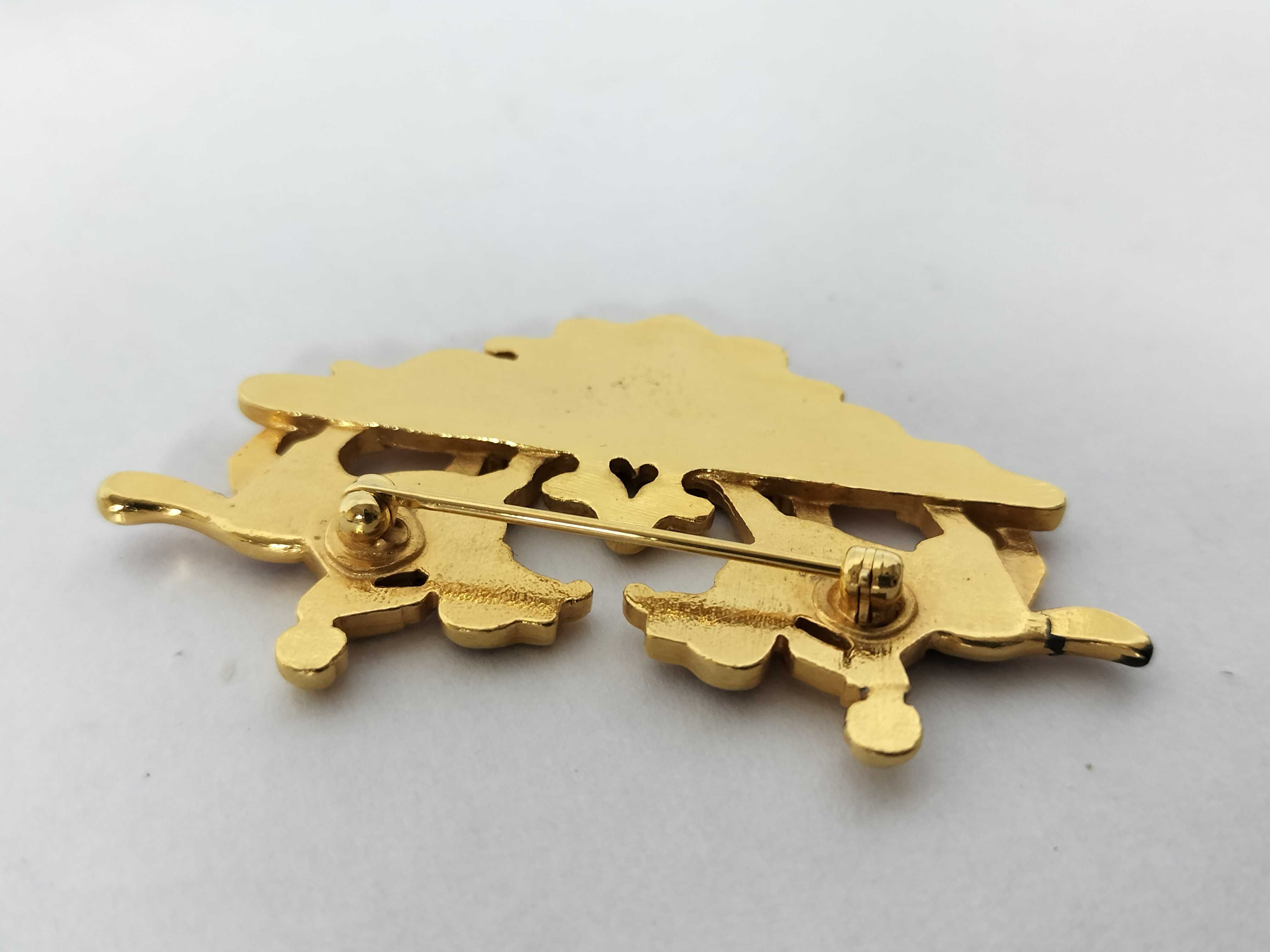 brooch — view 8