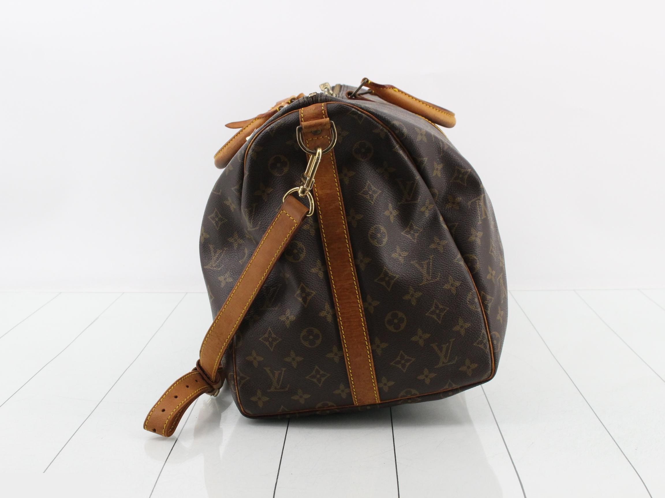 LV Keepall 55 — view 3
