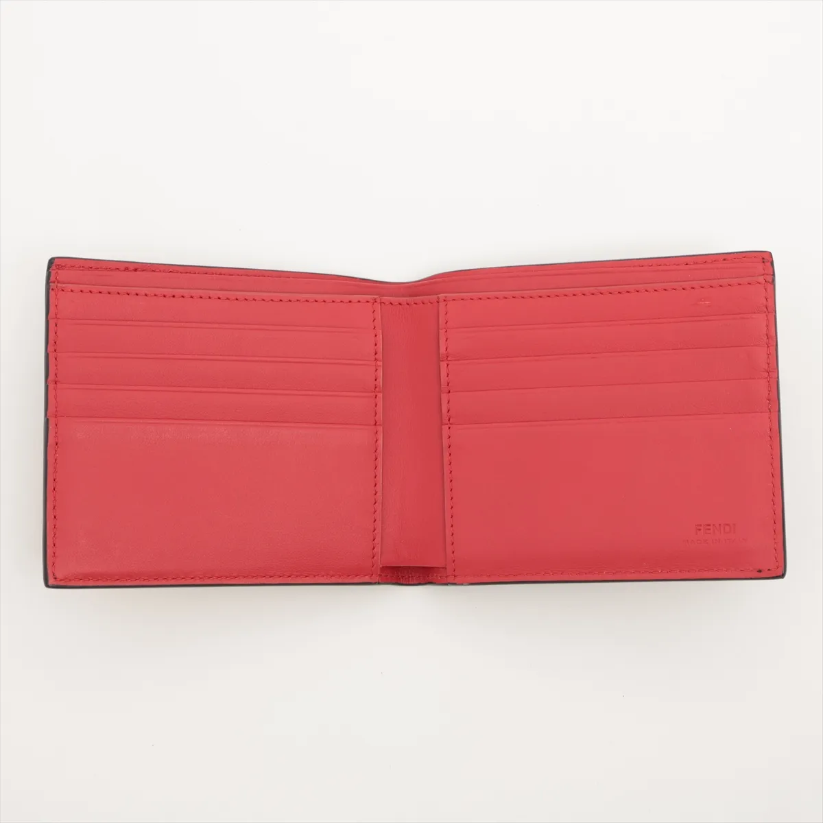 Bugs Eye 7M0169 Leather Compact Wallet Black x Red — view 3