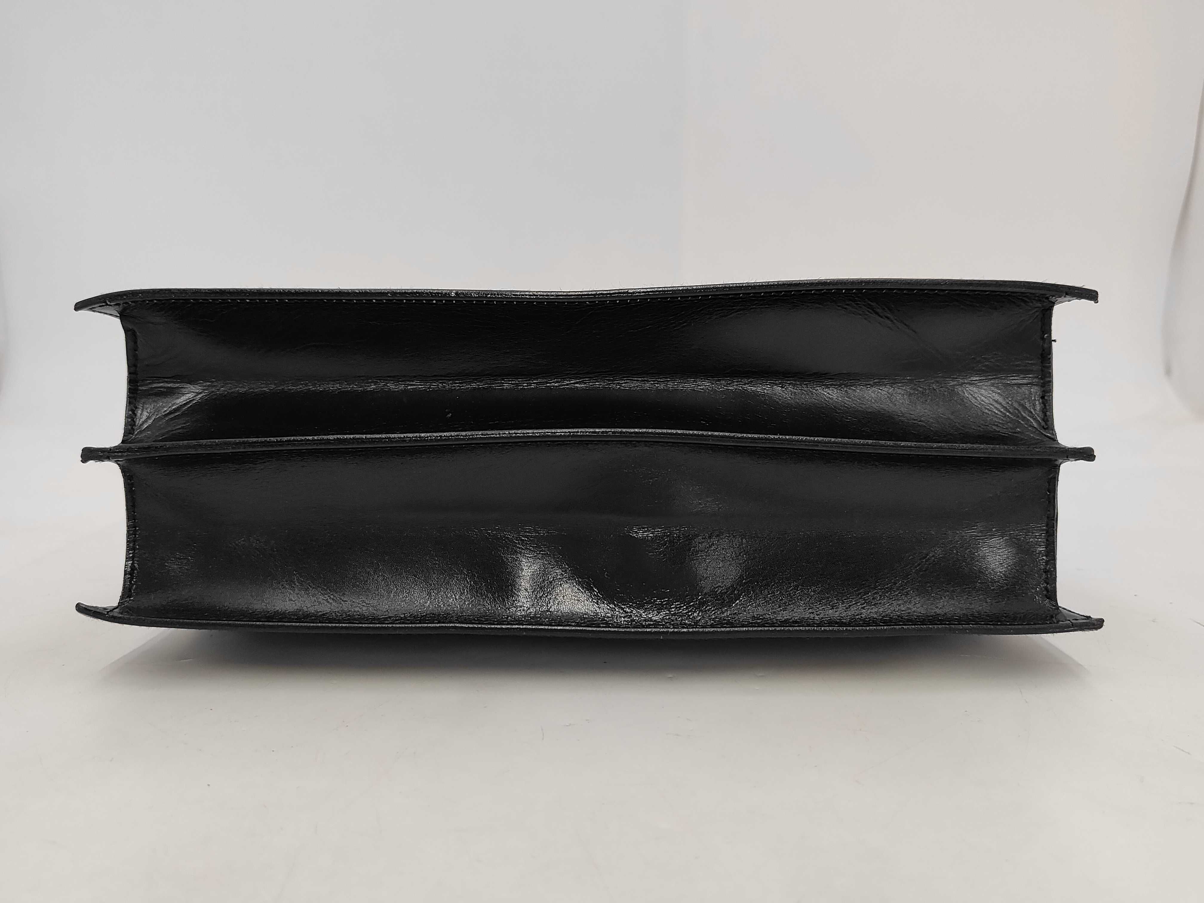 handbag — view 3