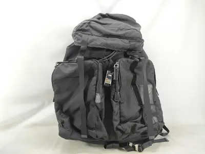 Black Nylon Backpack 2VZ019