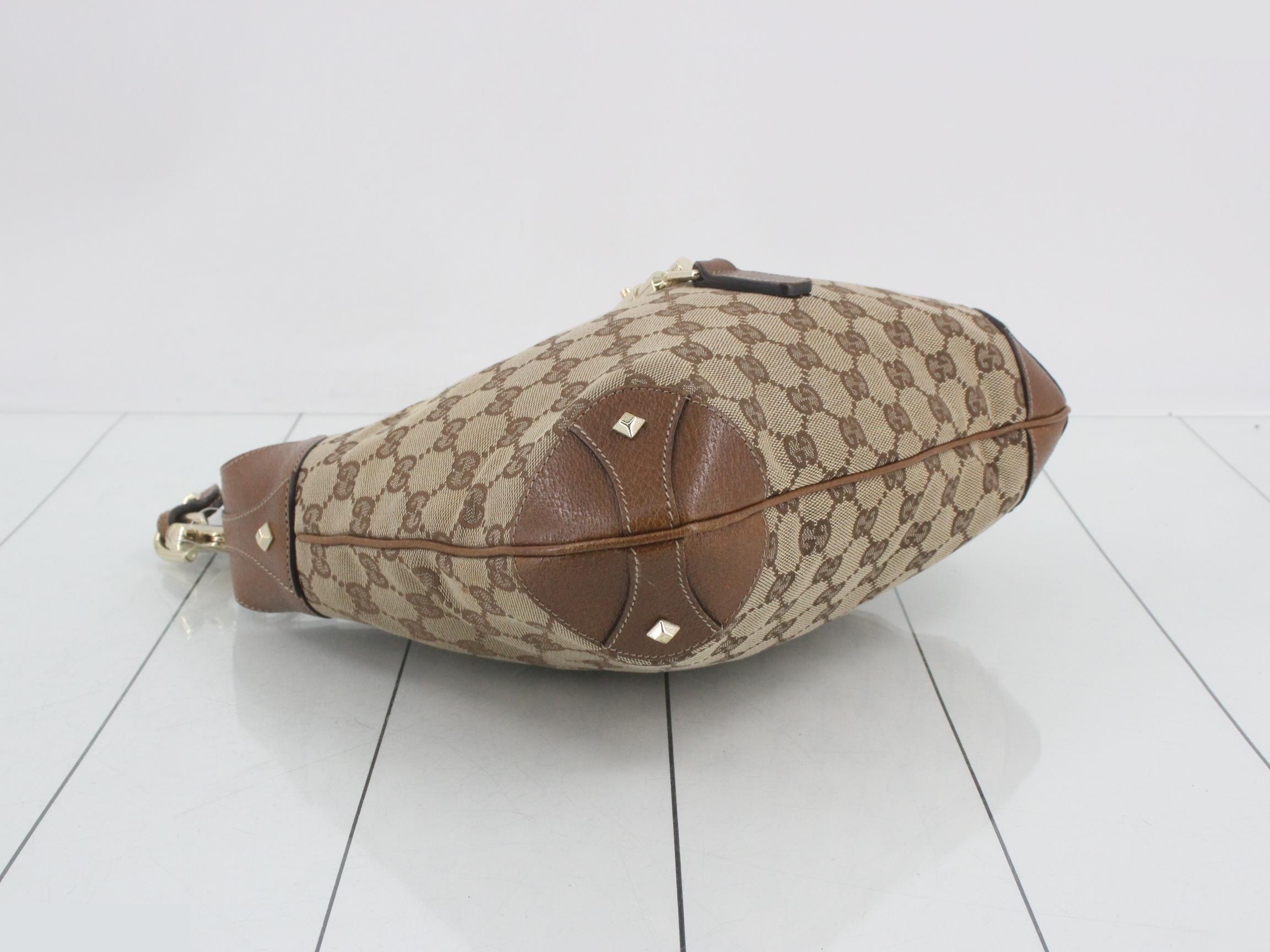 GG Canvas (Bag) - Shoulder Bag — view 5