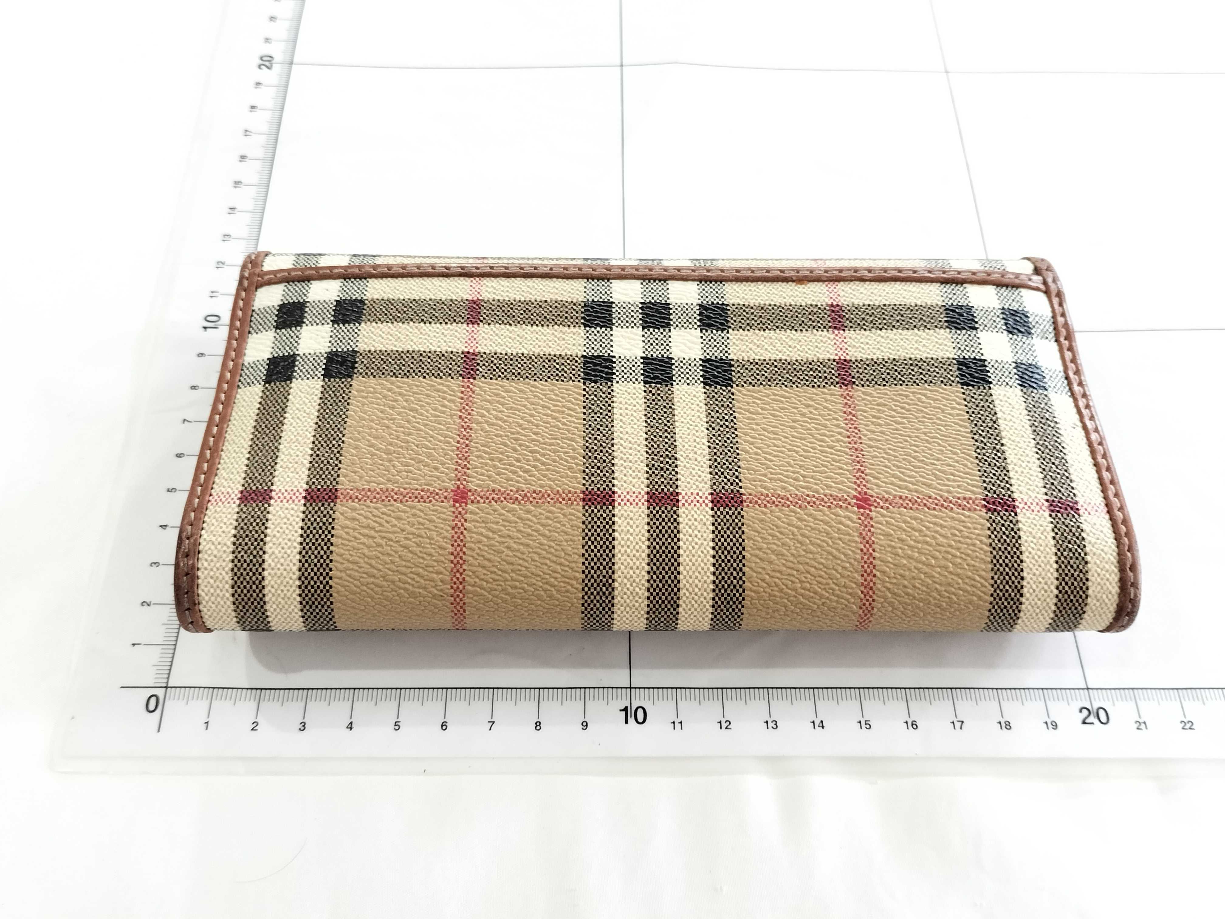 checkered long wallet — view 2