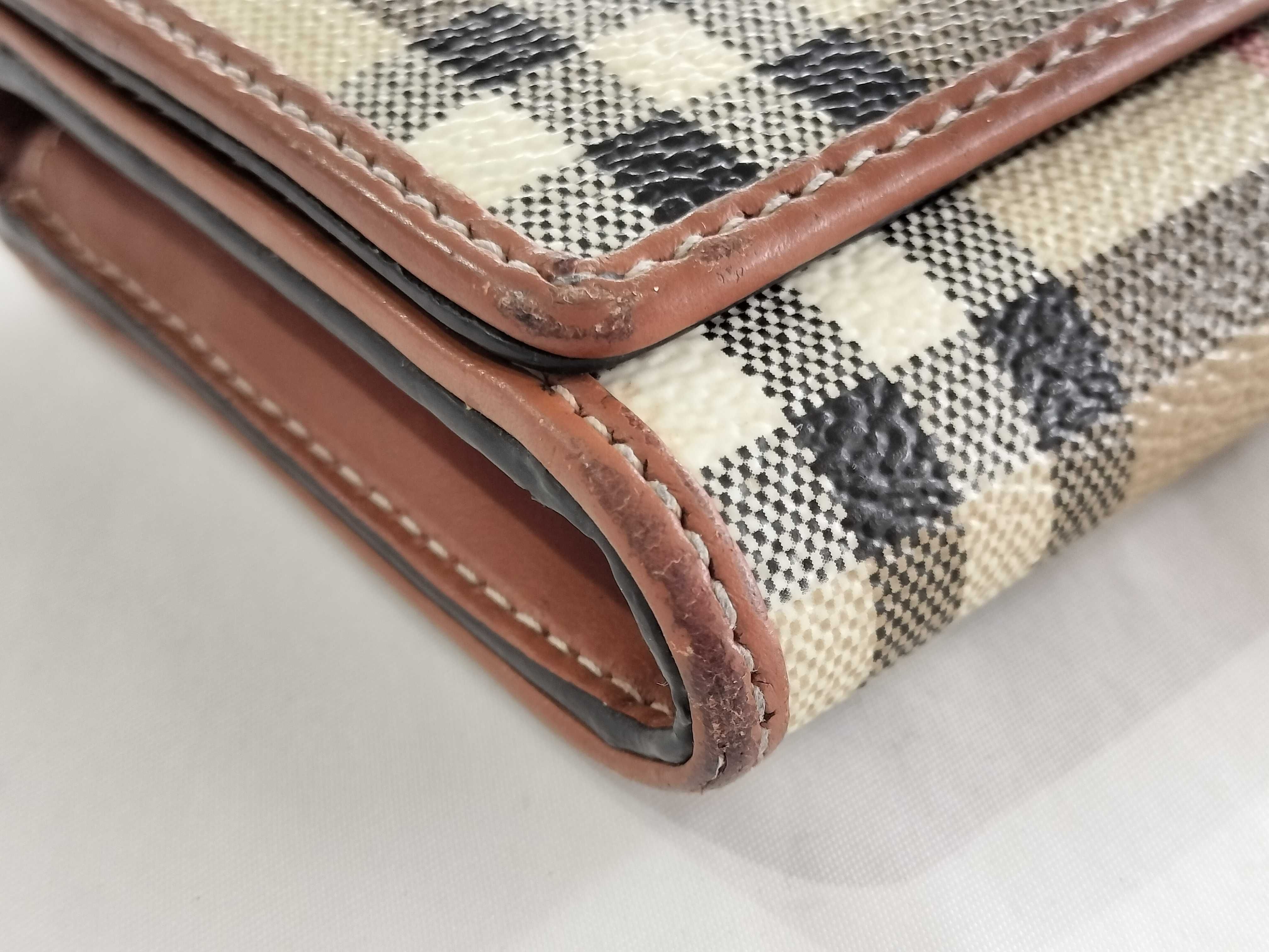 checkered long wallet — view 3