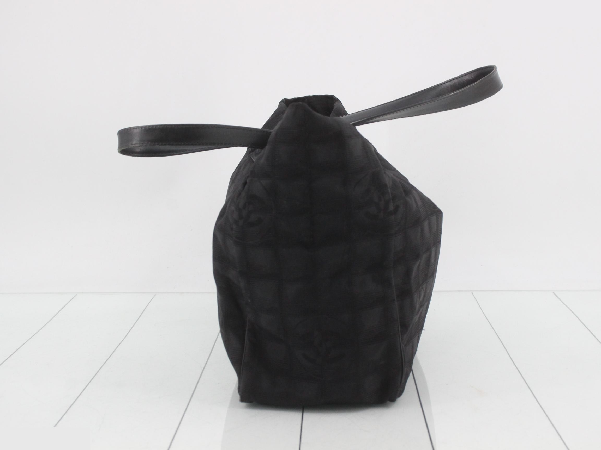 New Travel Line (Bags) - Tote Bag — view 4