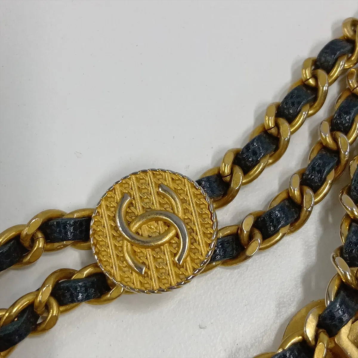 Matelassé Caviar Skin Chain Wallet, Navy, Gold Hardware, E7EX7U99, Random Plate — view 13