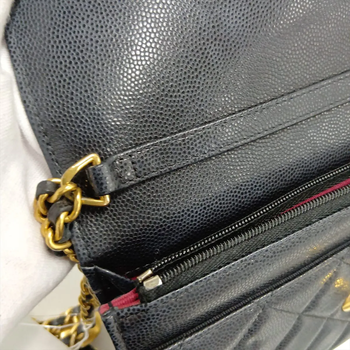 Matelassé Caviar Skin Chain Wallet, Navy, Gold Hardware, E7EX7U99, Random Plate — view 15