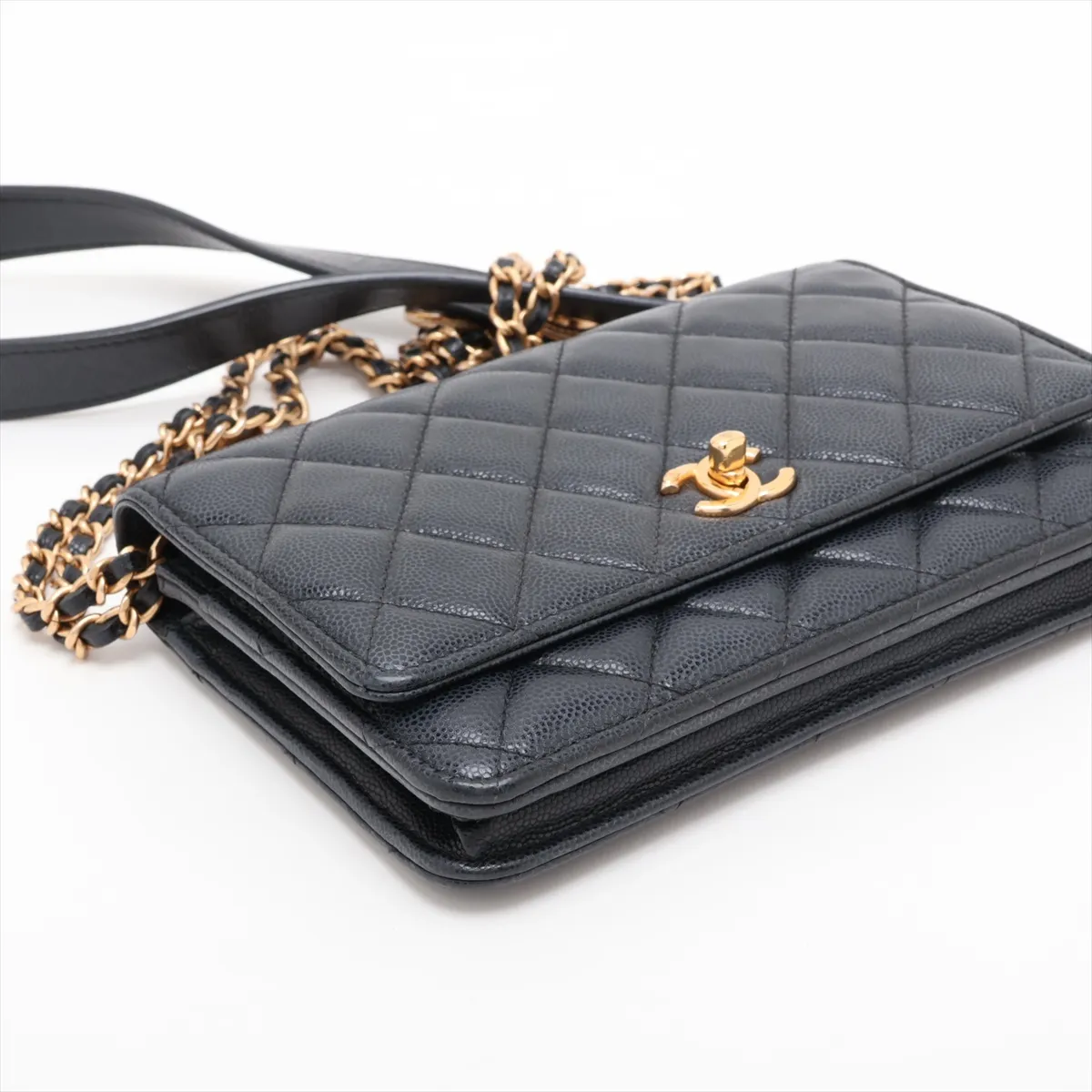 Matelassé Caviar Skin Chain Wallet, Navy, Gold Hardware, E7EX7U99, Random Plate — view 4