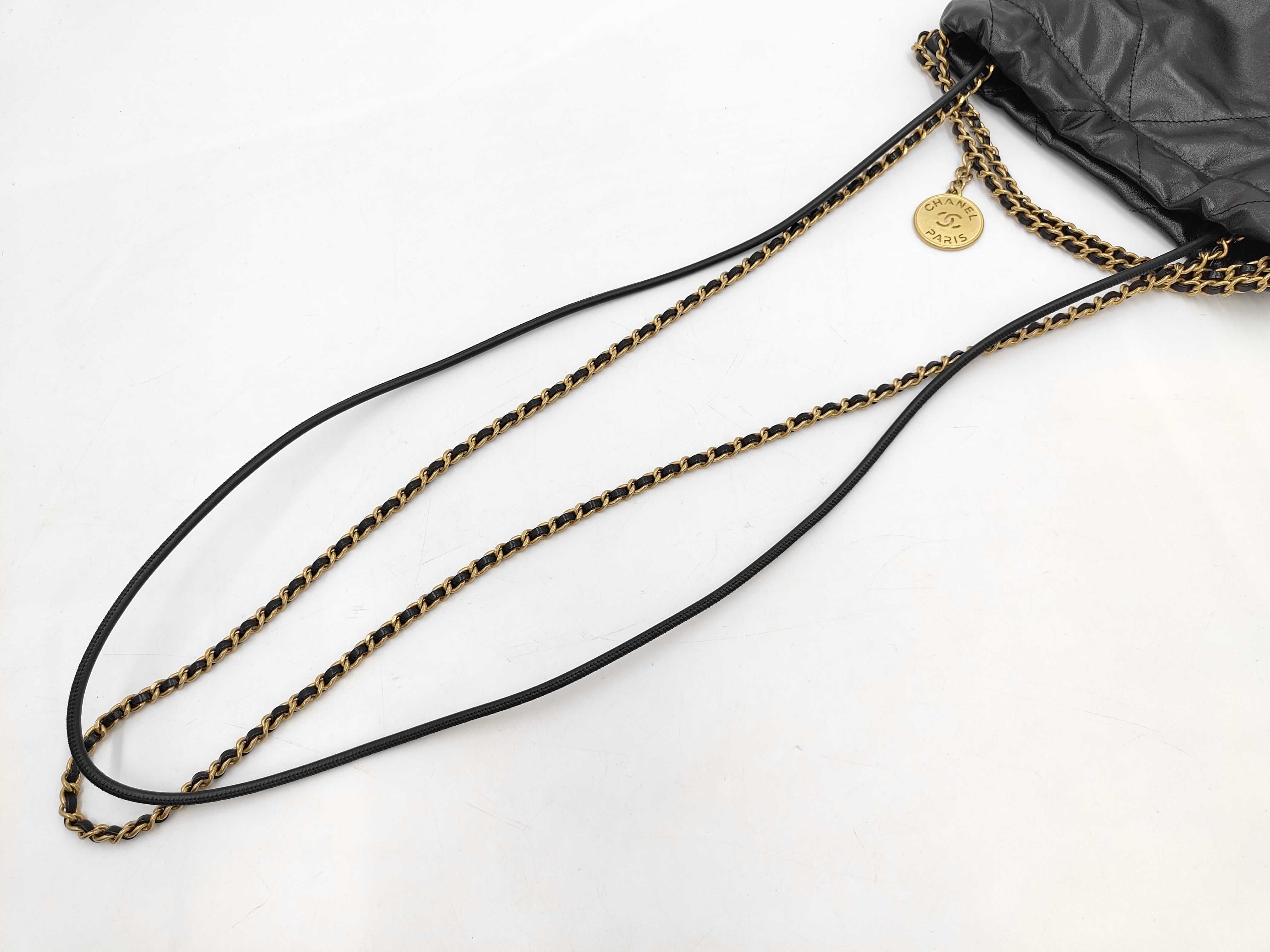 22 Mini Chain Tote Bag — view 7