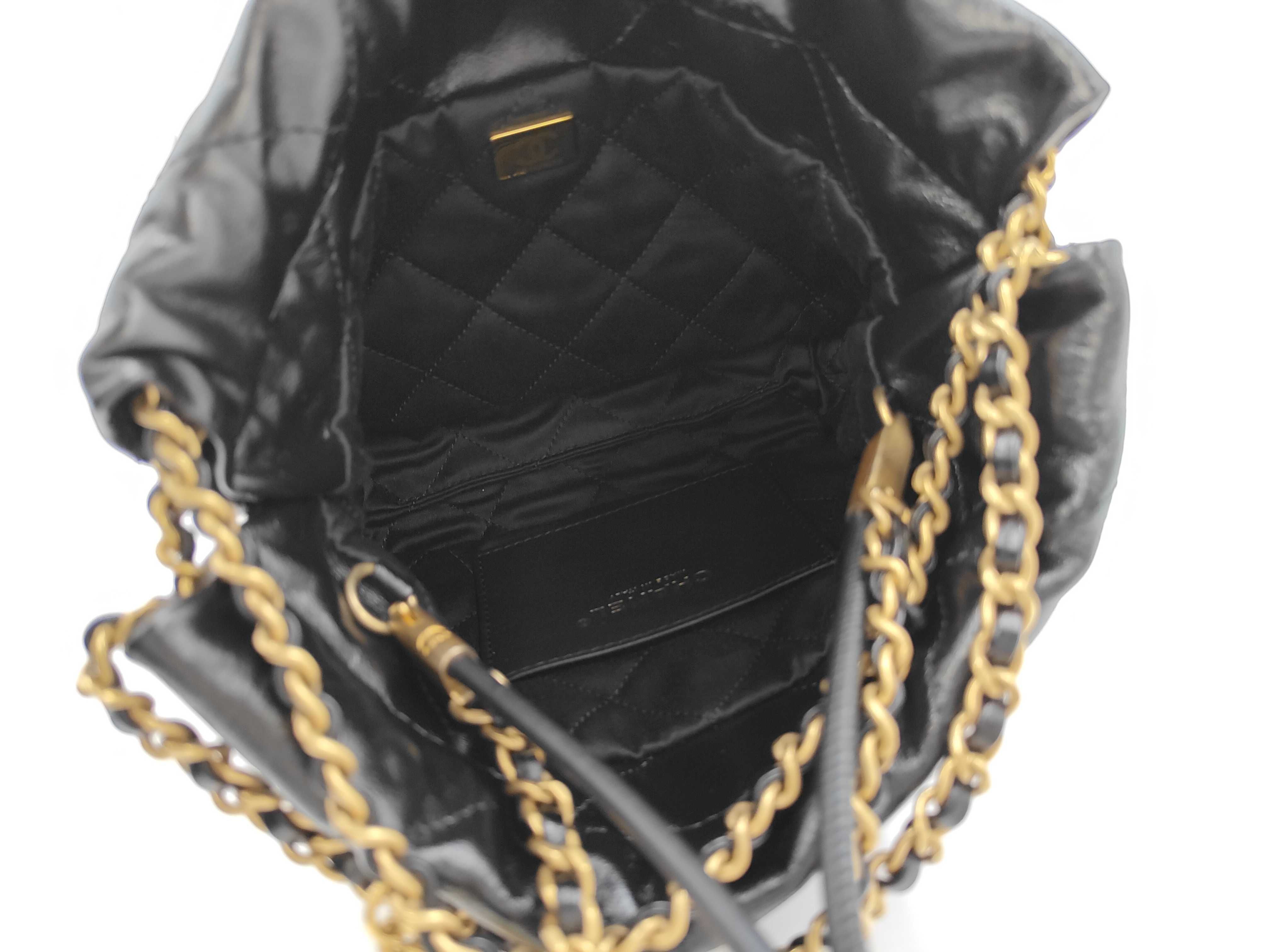 22 Mini Chain Tote Bag — view 9