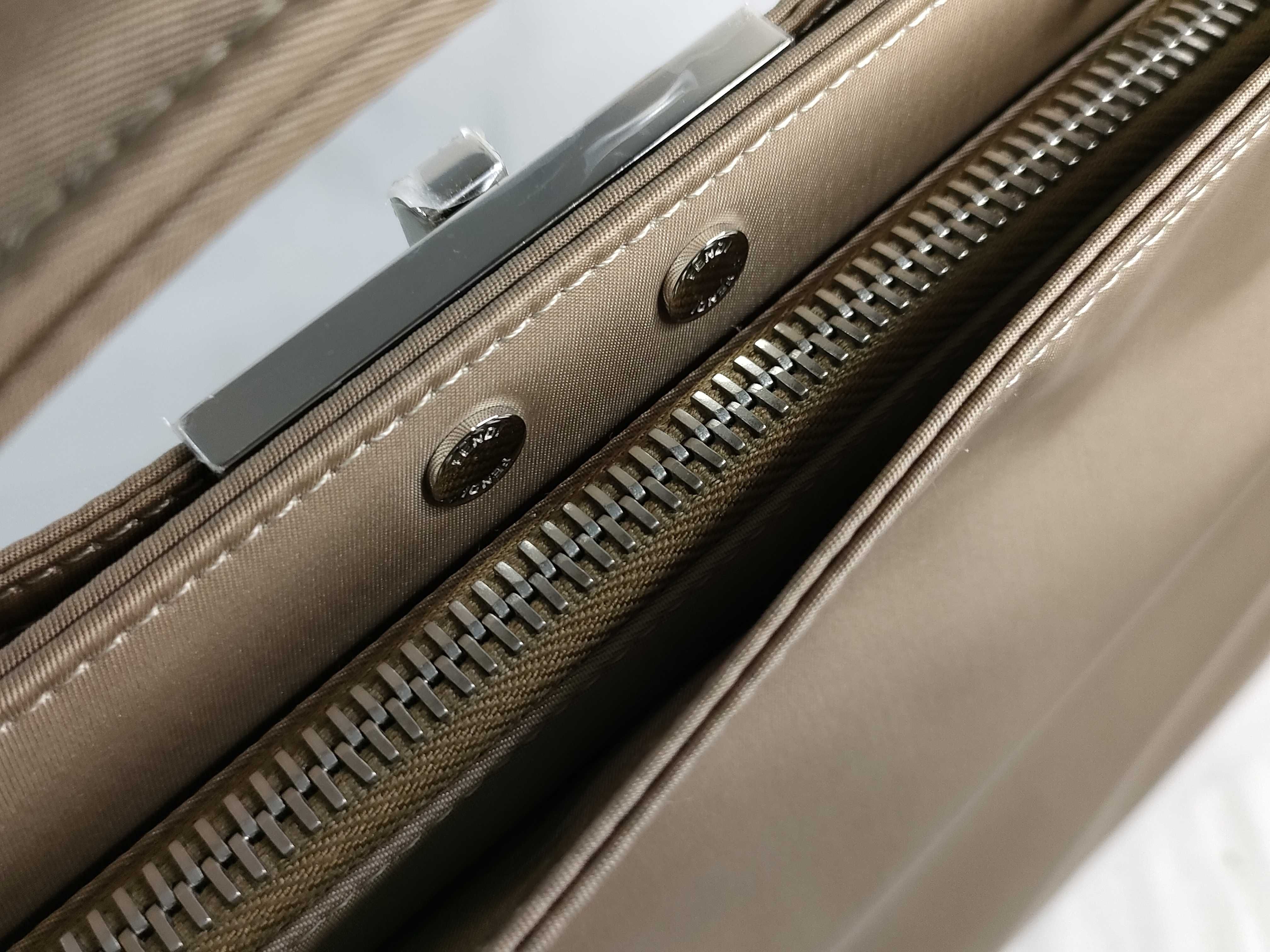 Peekaboo 2-Way Business Bag — view 9