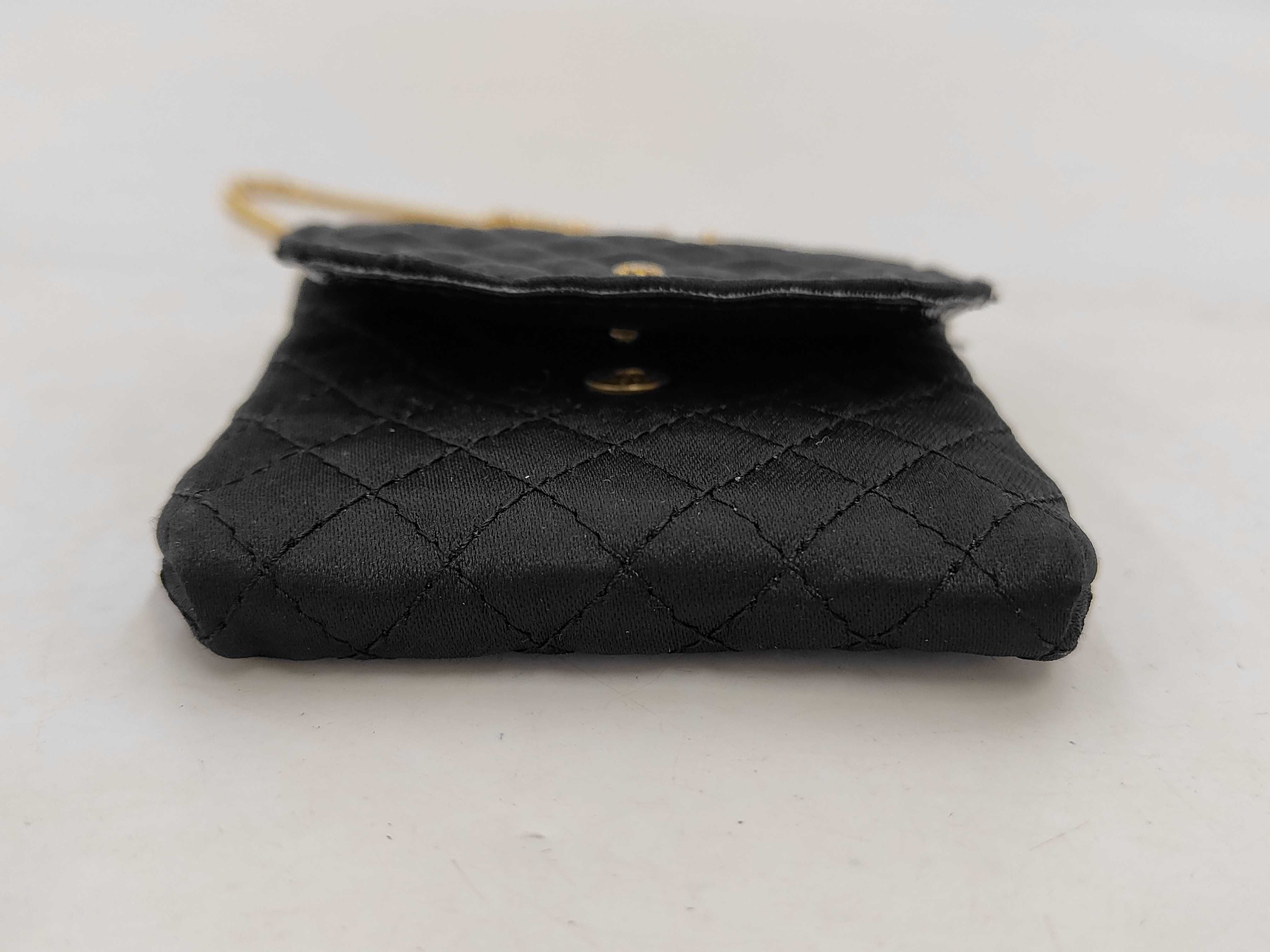 pouch — view 3
