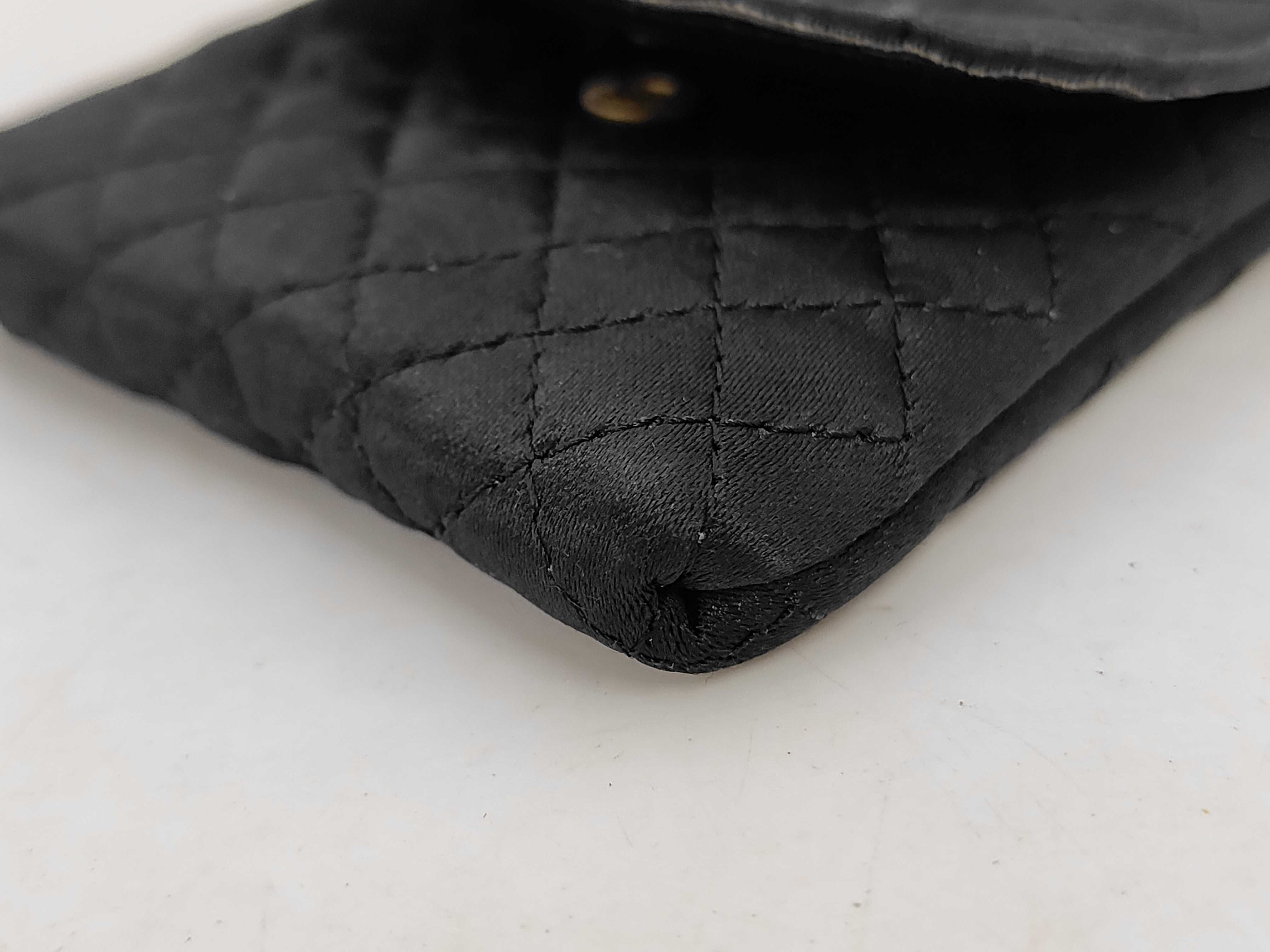 pouch — view 4
