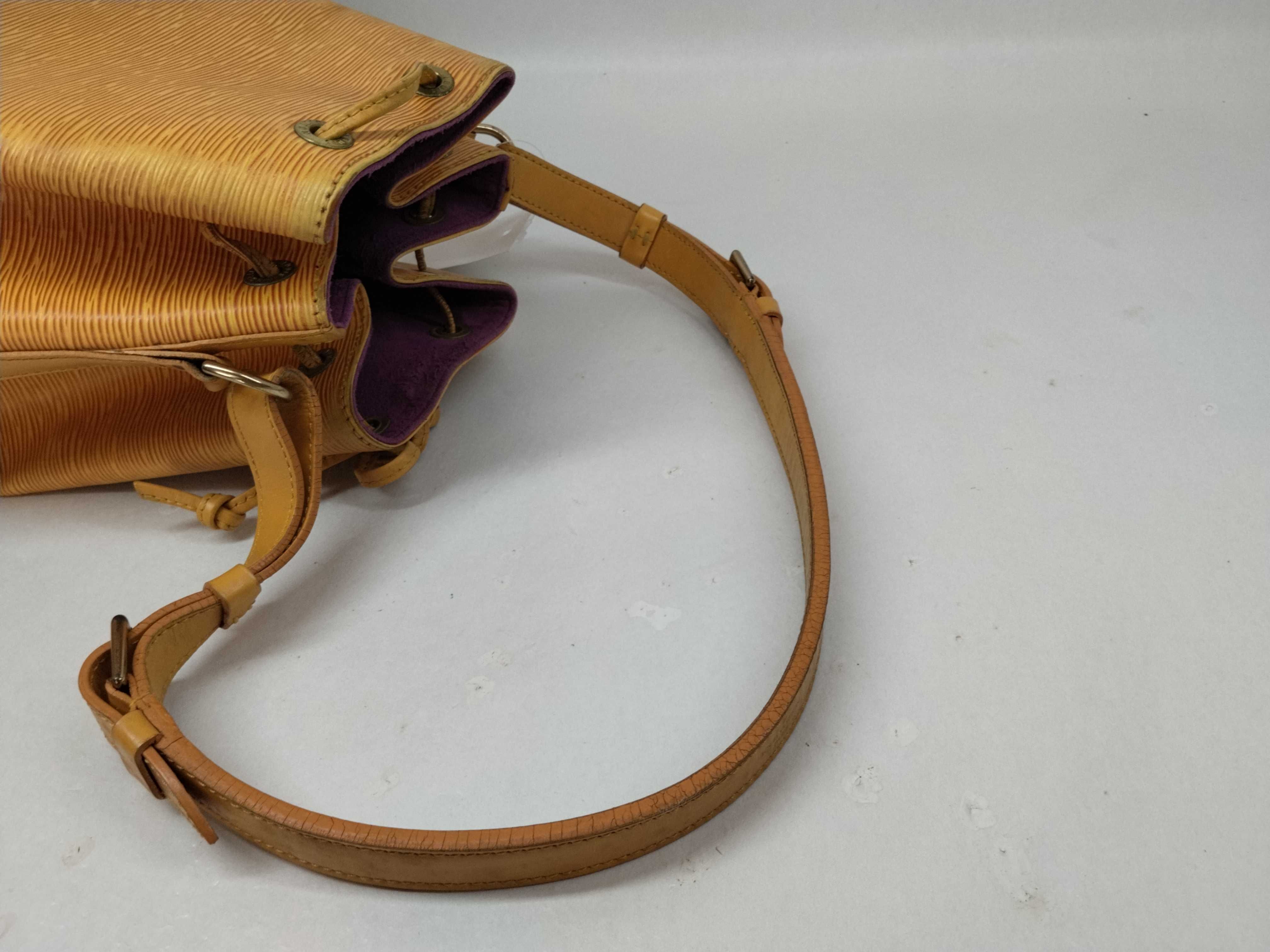 Epi M44009 Noe Shoulder Bag — view 7