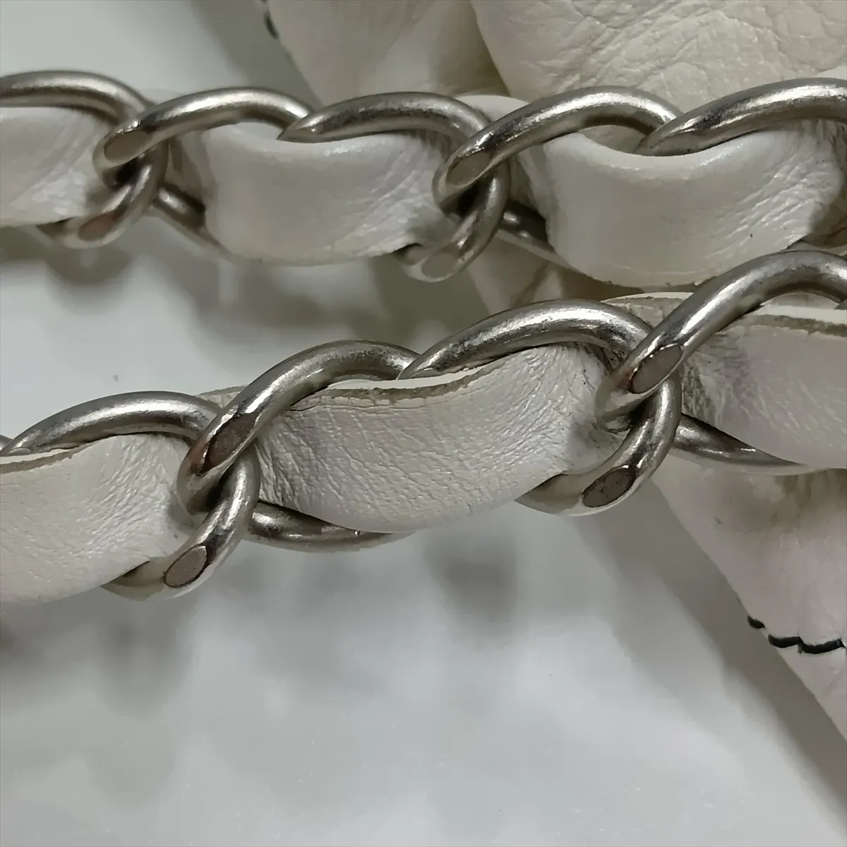 22 Small Leather Chain Shoulder Bag, White, Silver Hardware, C8LEG0AE, Random Plate, AS3260 — view 13