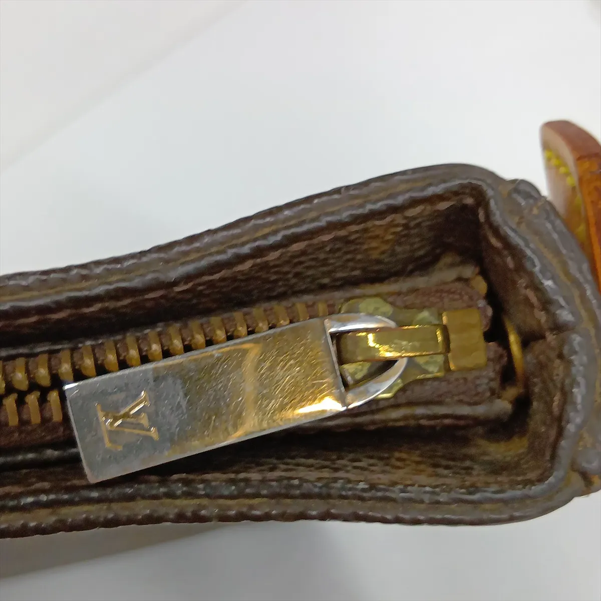 Monogram Looping MM M51146 FL0012 Brown — view 14