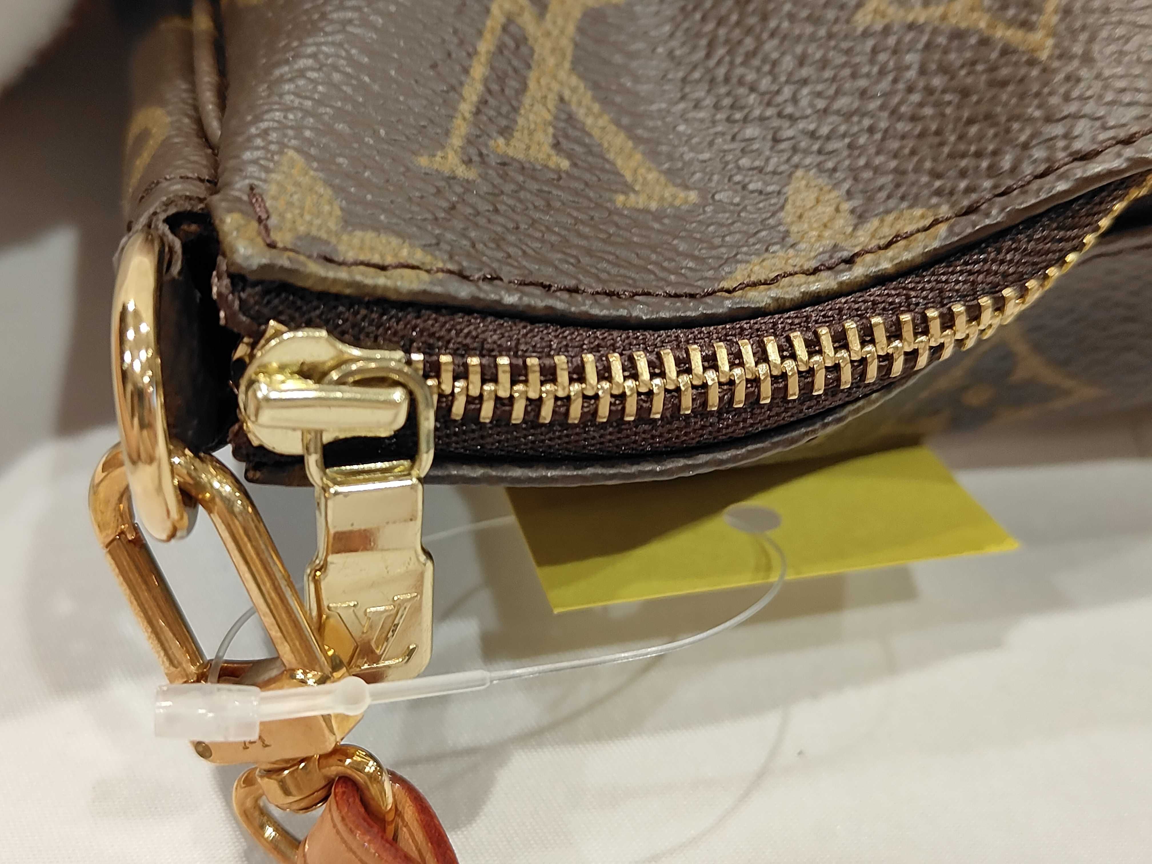 Monogram M40712 Pochette Accessoires Shoulder Bag — view 11