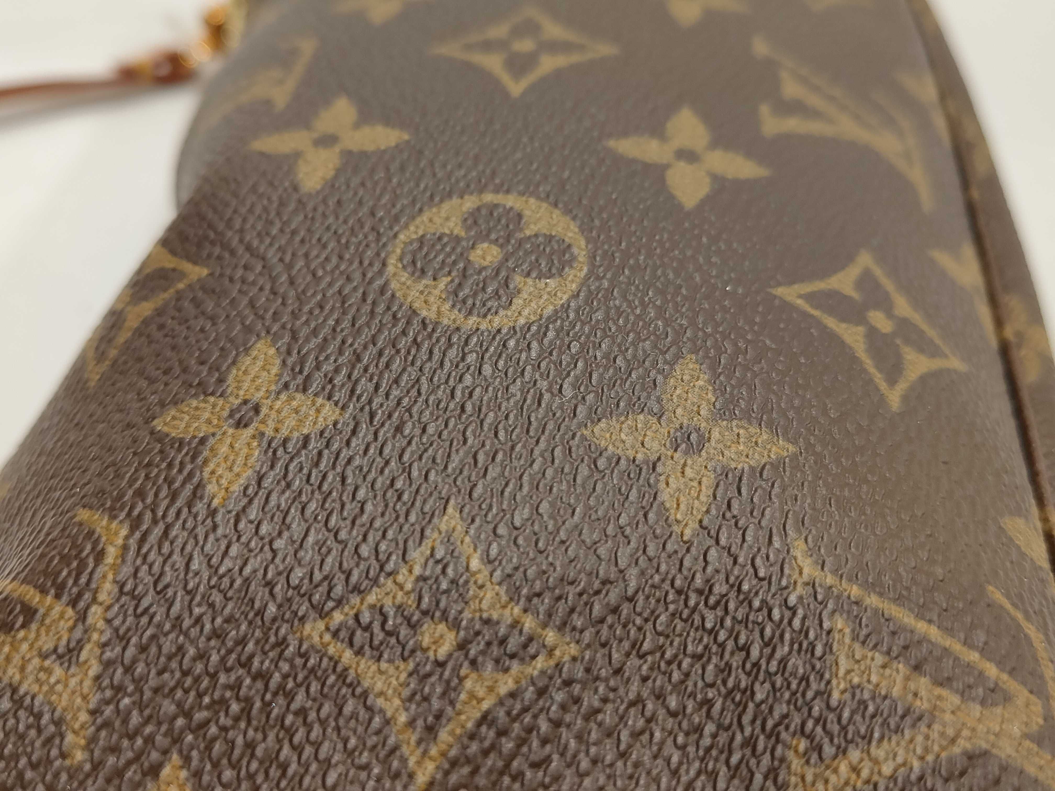 Monogram M40712 Pochette Accessoires Shoulder Bag — view 6