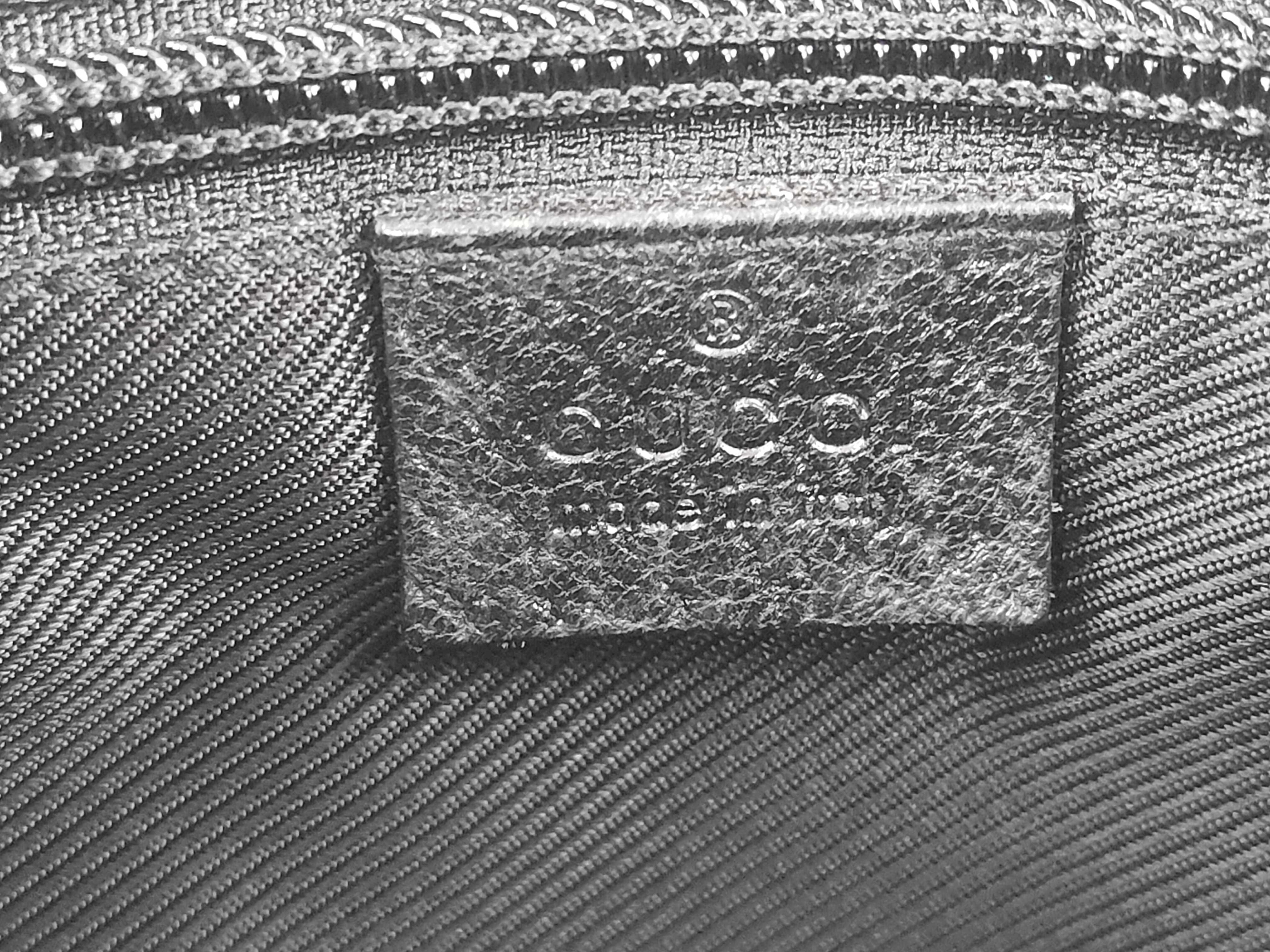 GG Canvas Shoulder Bag 114273.001998 — view 11