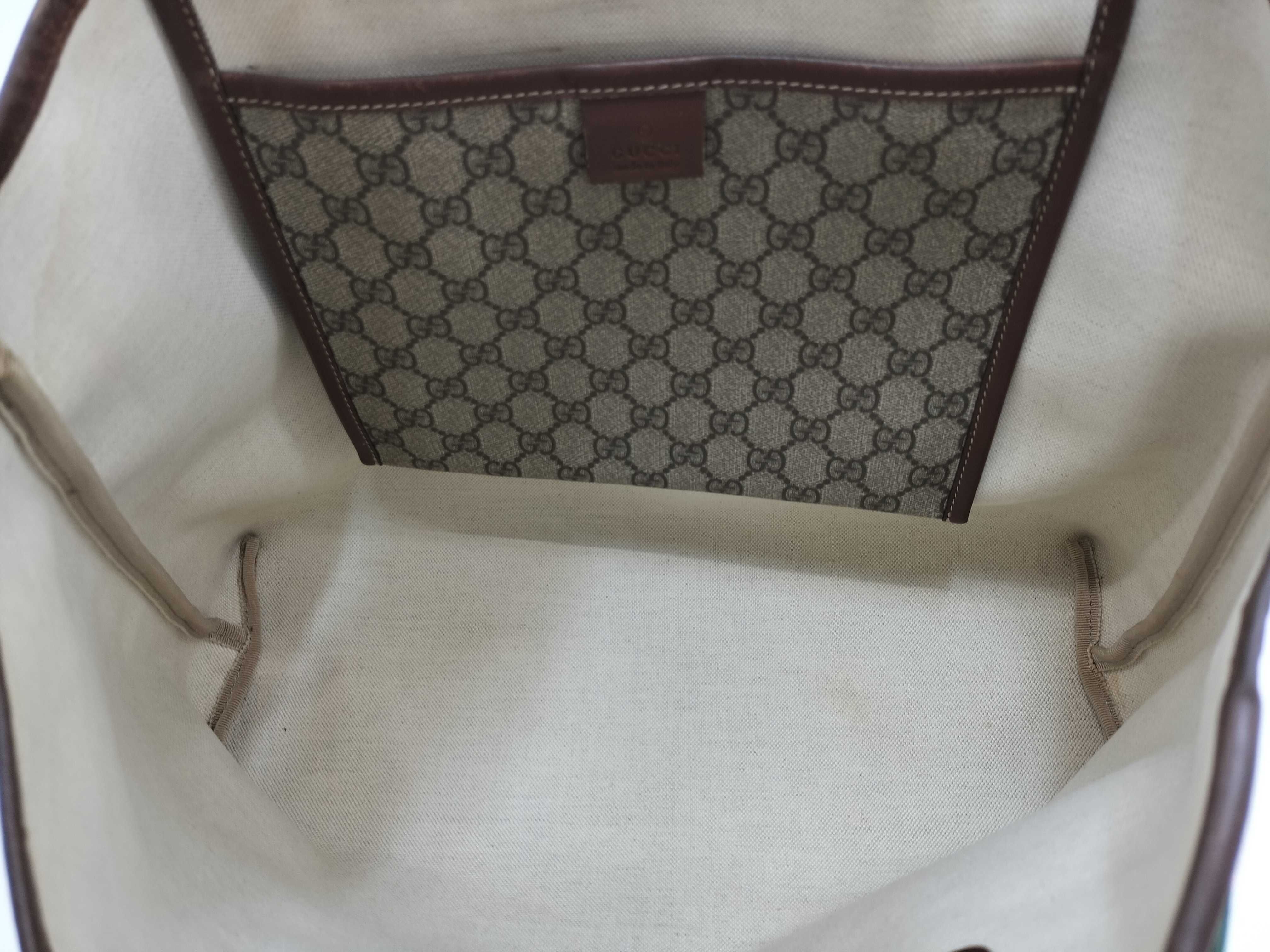 GG Supreme Gucci Tote Bag — view 10
