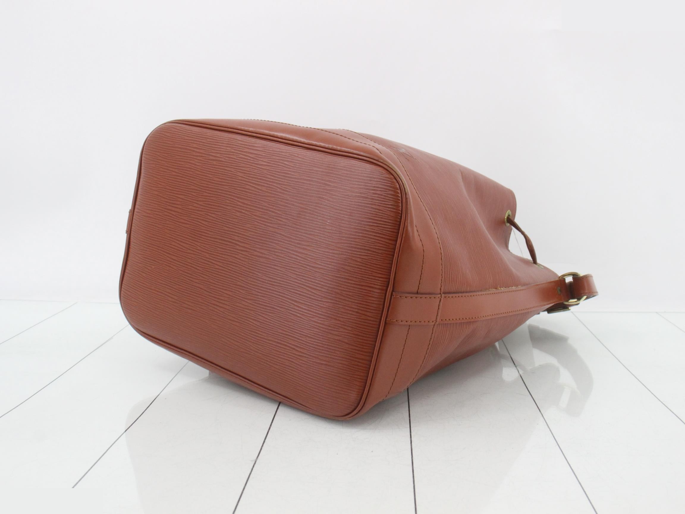 Epi Noé handbag — view 6