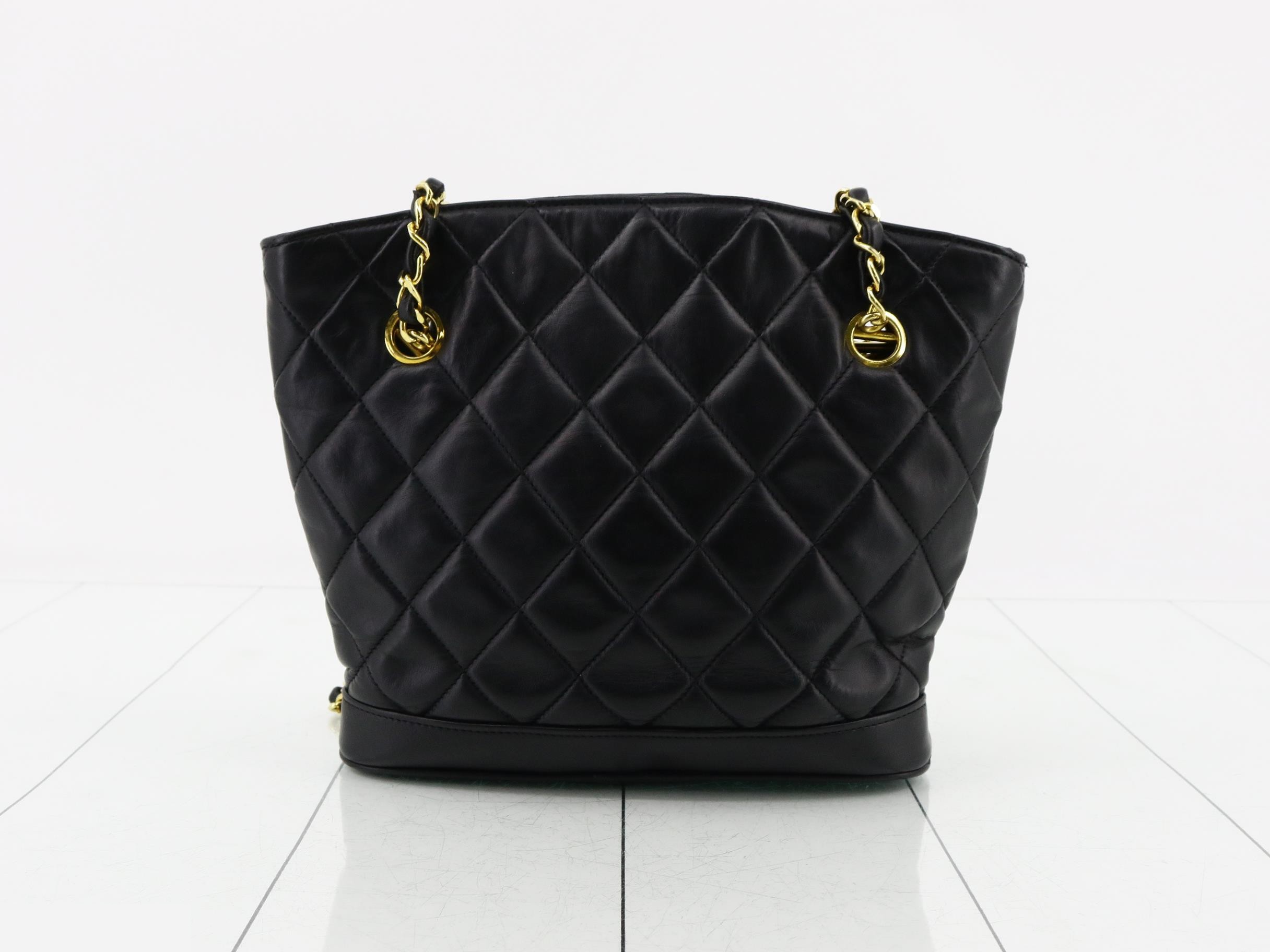 Matelassé Chain Shoulder Bag, Lambskin, Black, Gold Hardware — view 2