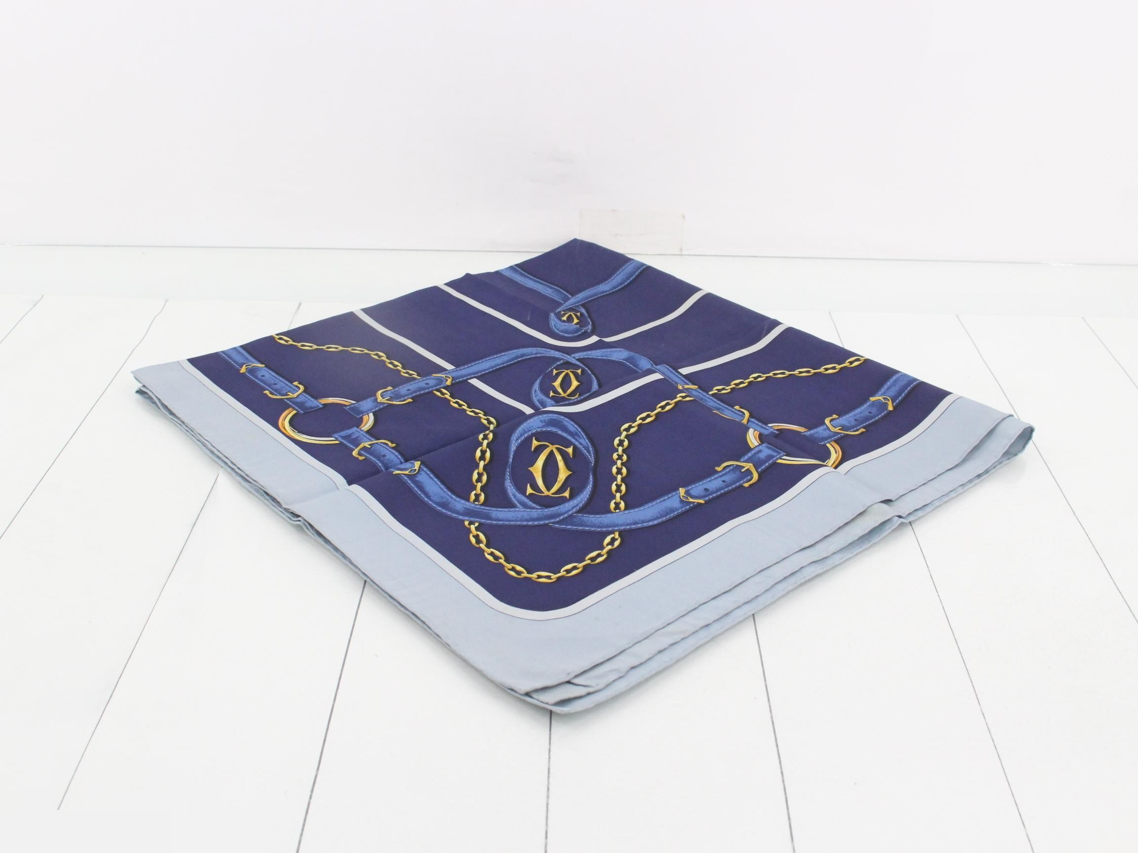 scarf, blue tones — view 2