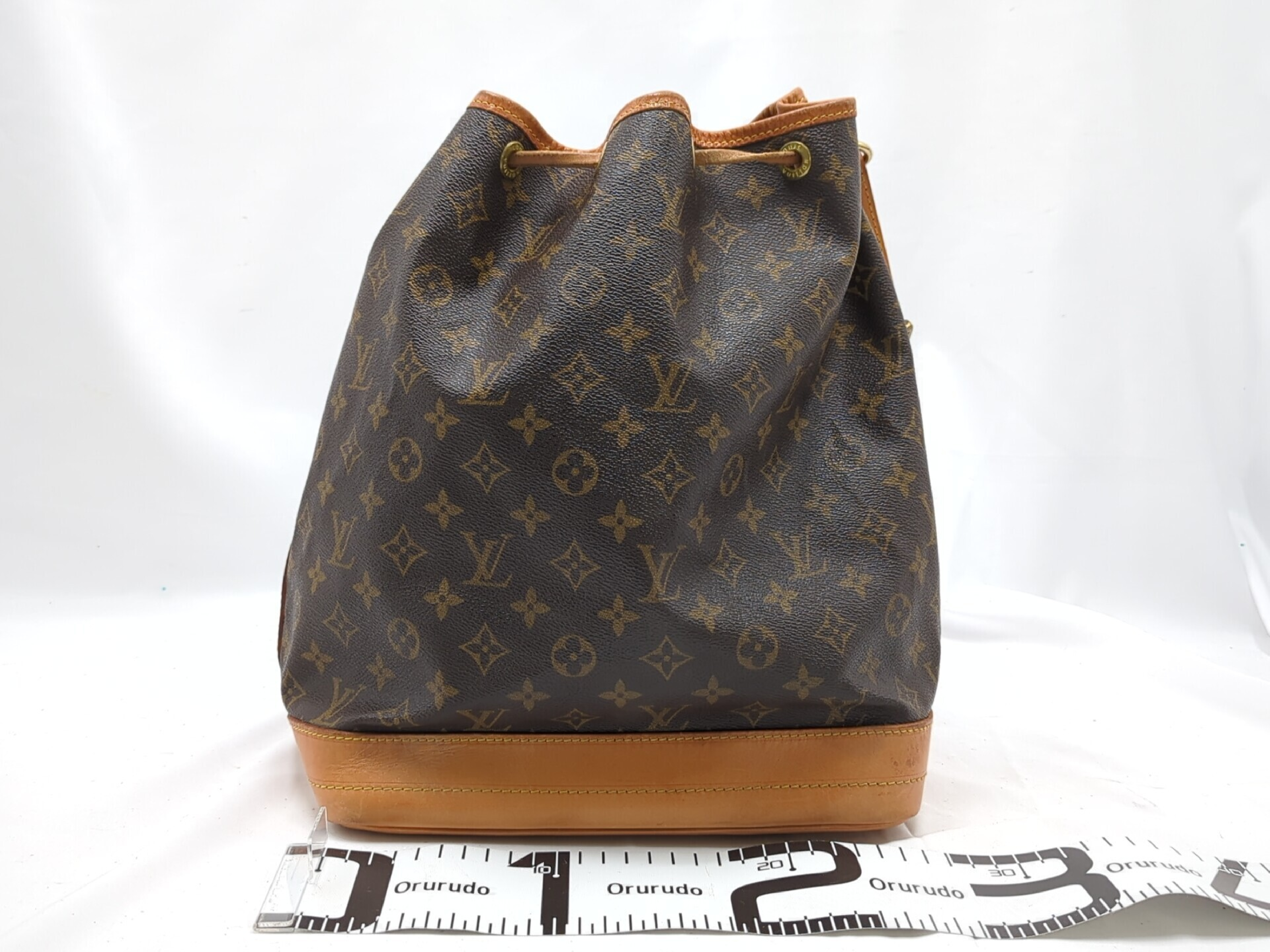 M42224 Monogram Noé Handbag — view 2